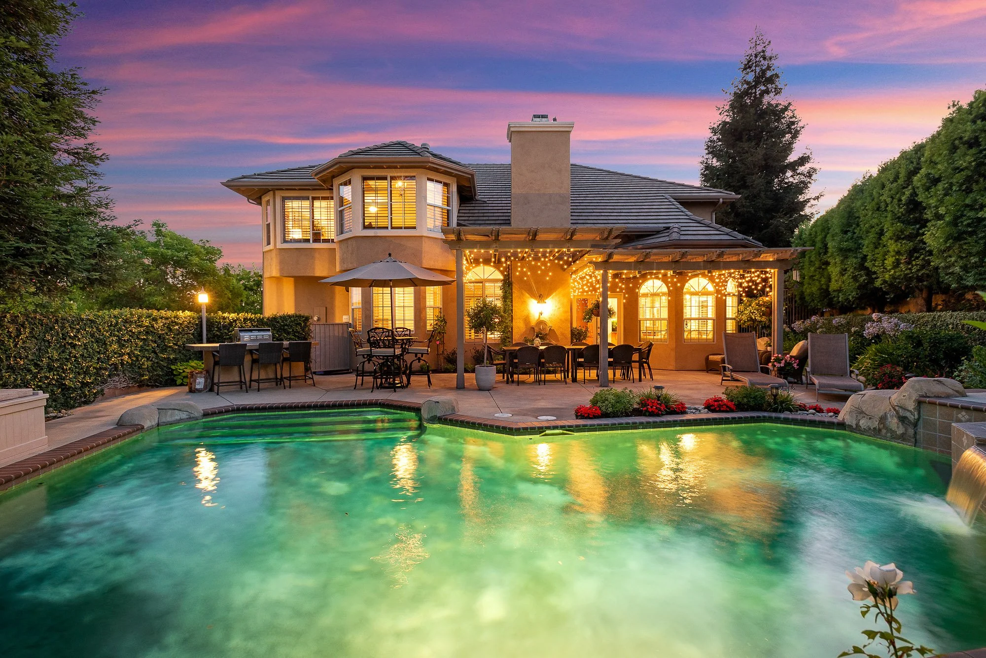 Twilight pool real estate photography glowing home Inland Empire