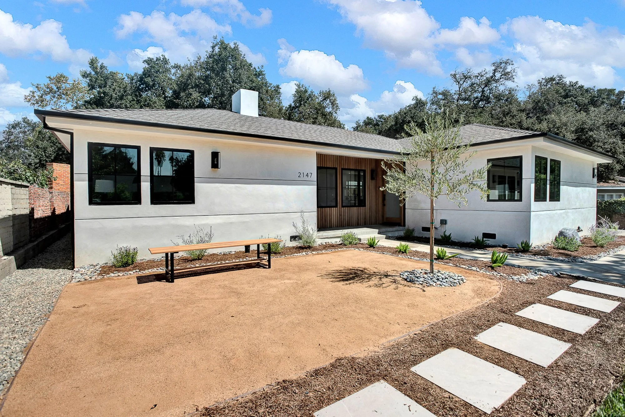 Exterior real estate photography left angle Inland Empire home