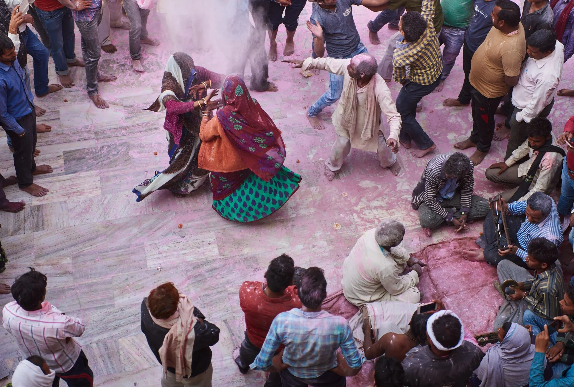 2017_03_07_India_Mathura_Holi_1763.jpg