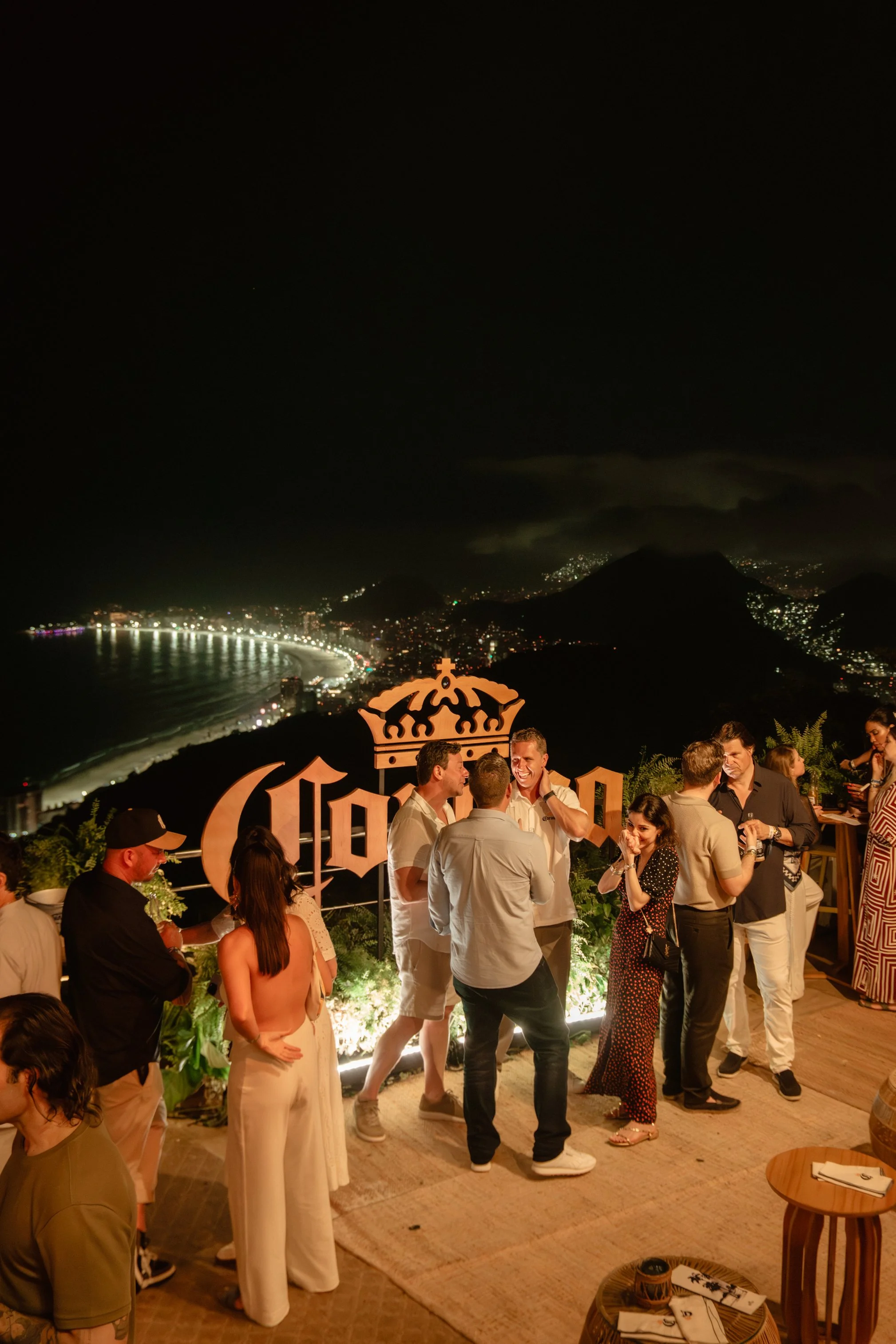 CORONA_TMNR_WINK_SB_DINNERPARTY-90.jpg