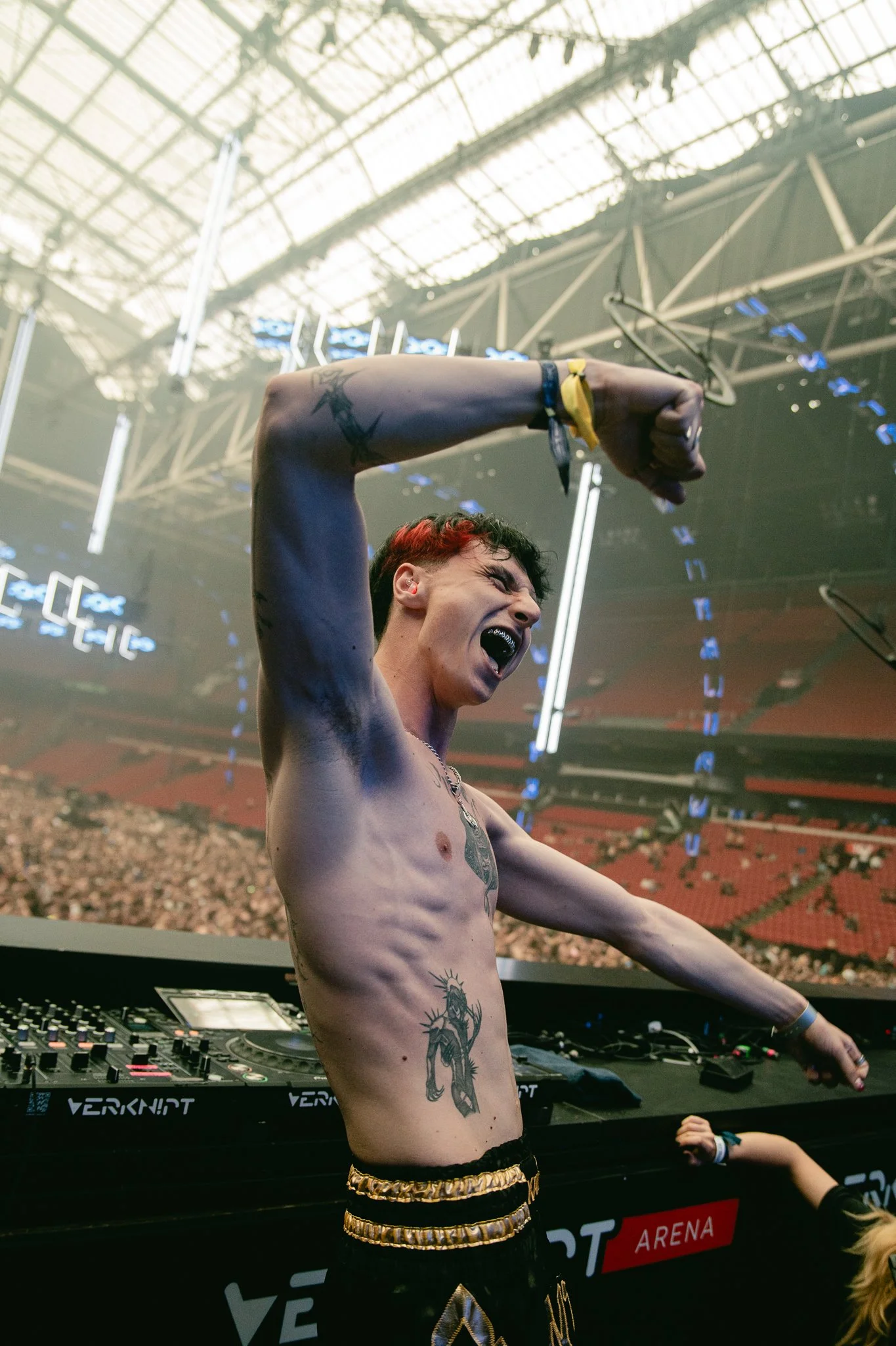 VERKNIPT shotbyse7en LR-5.JPG