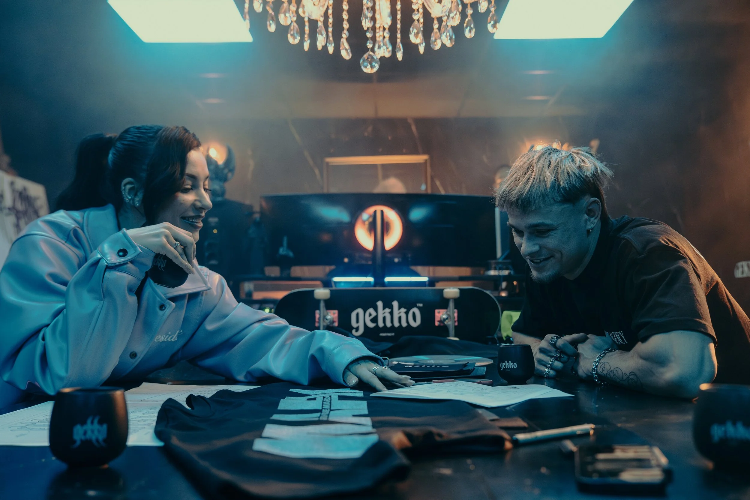 GEKKO AGENCY  - SHOTBYSE7EN HR-100.jpg