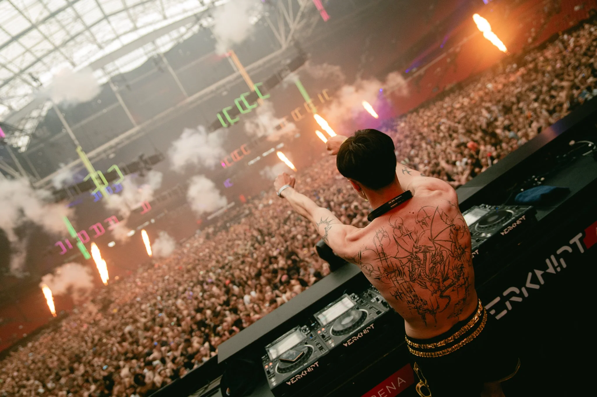 VERKNIPT shotbyse7en LR-7.JPG