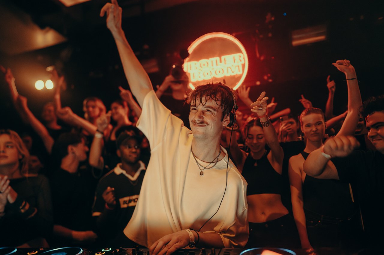 BOILERROOM - SHOTBYSE7EN LR-103.JPG