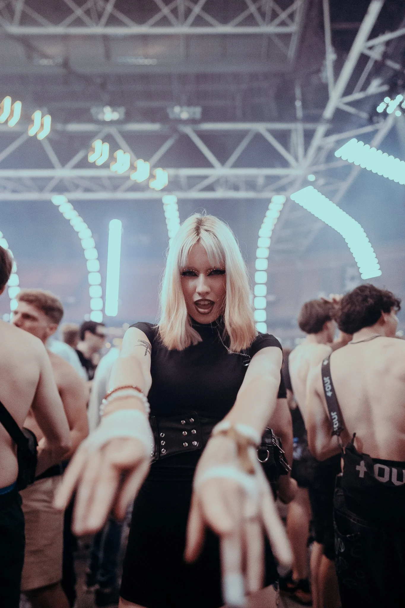 VERKNIPT shotbyse7en LR-147.JPG