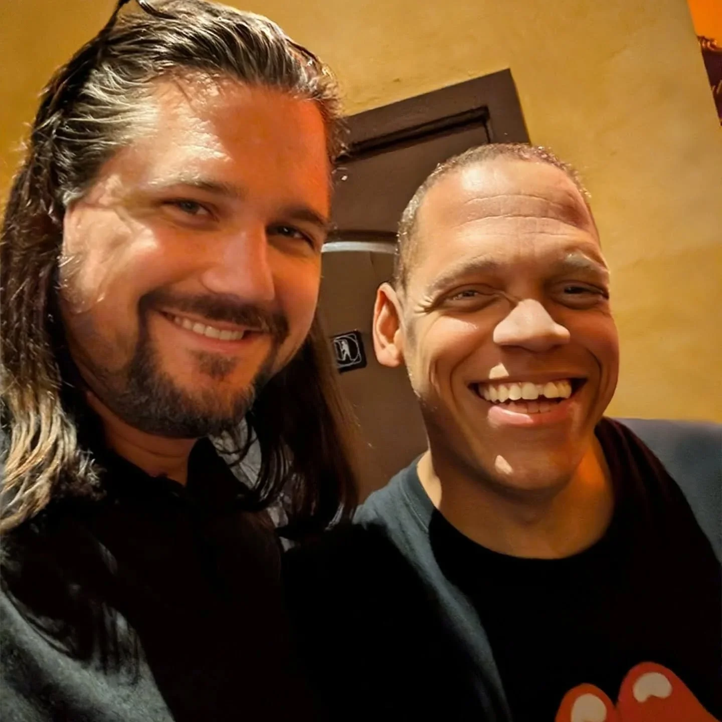 Doing shows with Greg Morton is always a wild ride! The audience was way over the top on this one. But we had fun. 
.
.
#bobrayhart #comedians #comedy #visaniscomedyclub #gregmorton #agt