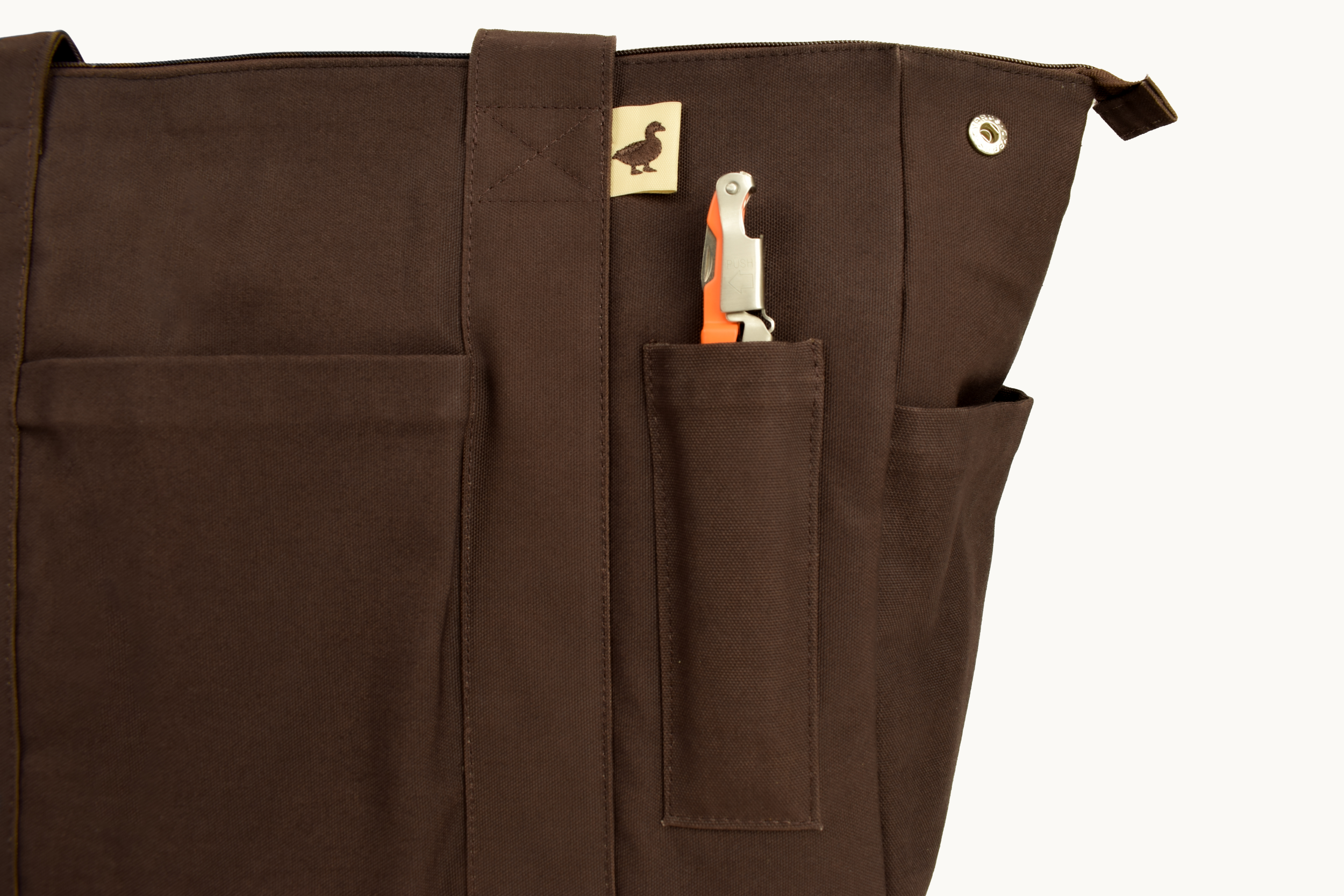 Wine key pocket in the poco picnic insulated tote