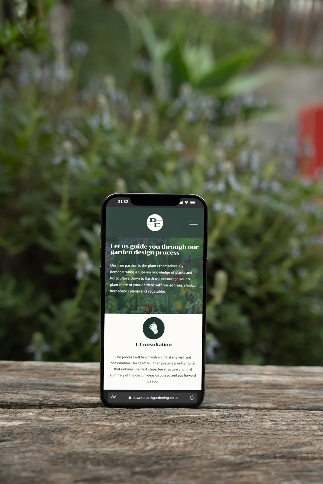 mobile website design for gardening and landscaping company near edinburgh