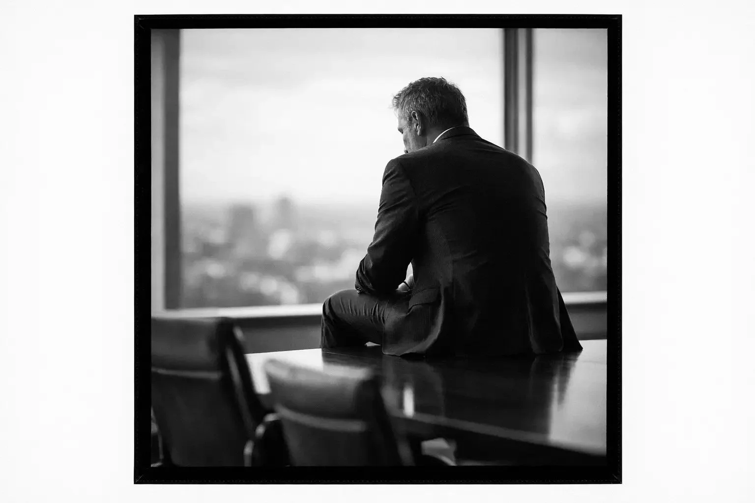 Le vide et l’isolement du dirigeant sous pression