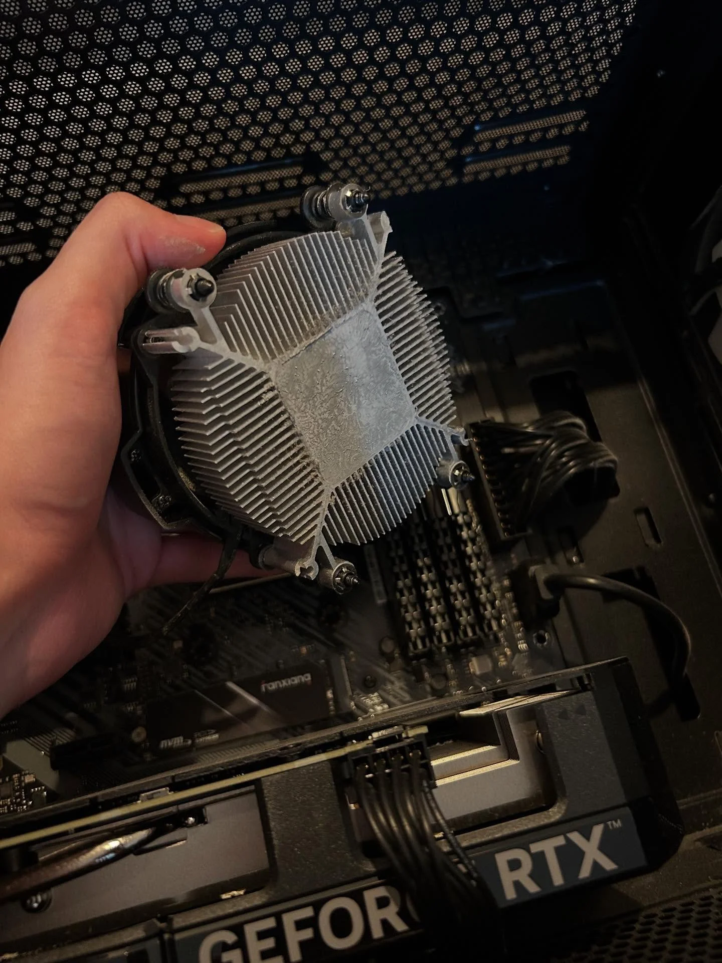 Thermal Paste Reapplication 🌡️

Don&rsquo;t worry we dusted the PC down once we were happy with the temperatures 😉

#thermal #thermalpaste #pc #pcmasterrace #pcbuild #pcgamers #gaming #gamers #gamercommunity #custommade #cooling #heatwave