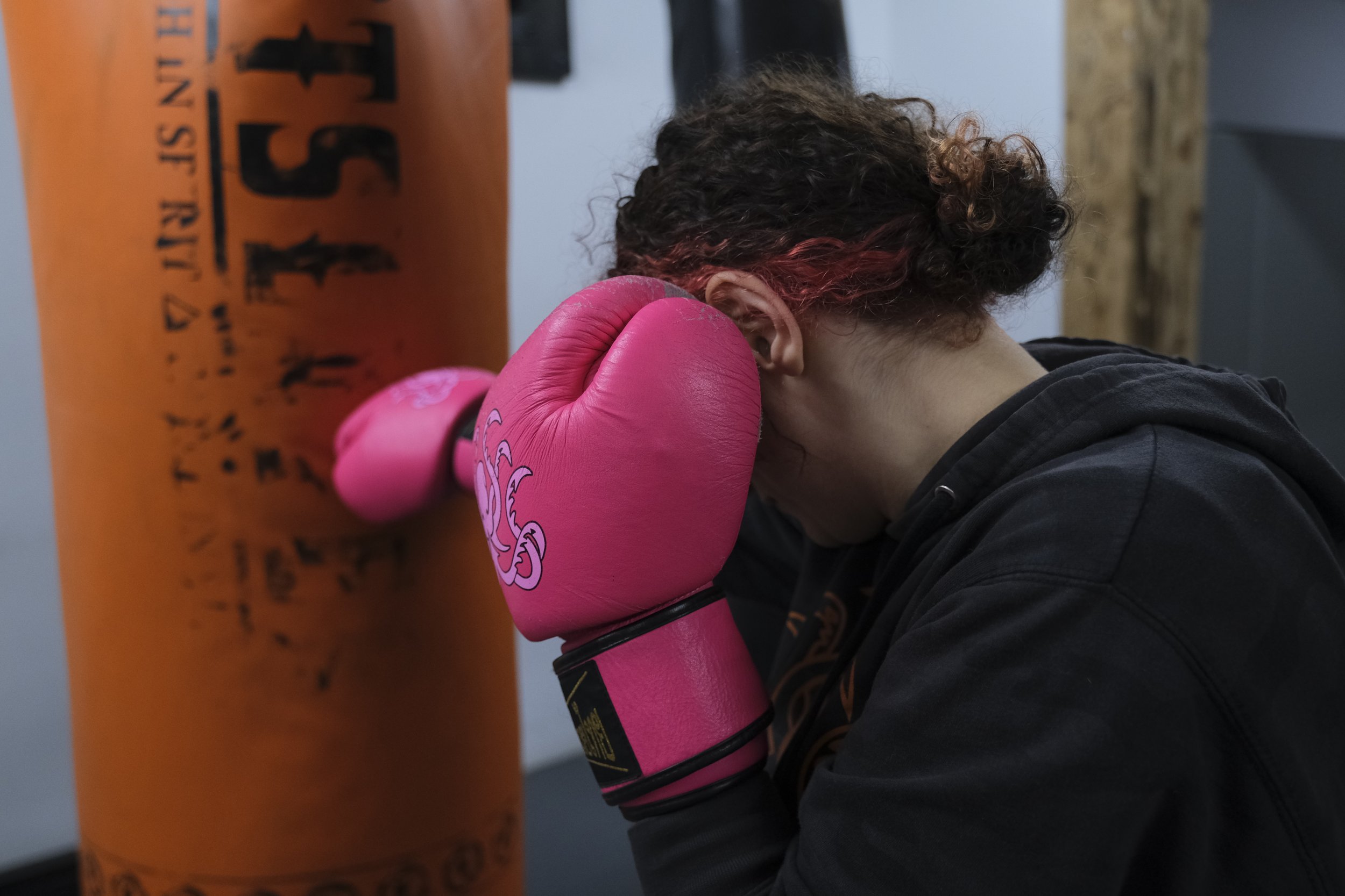 Muay Thai Program - Spring Edition (gloves included)