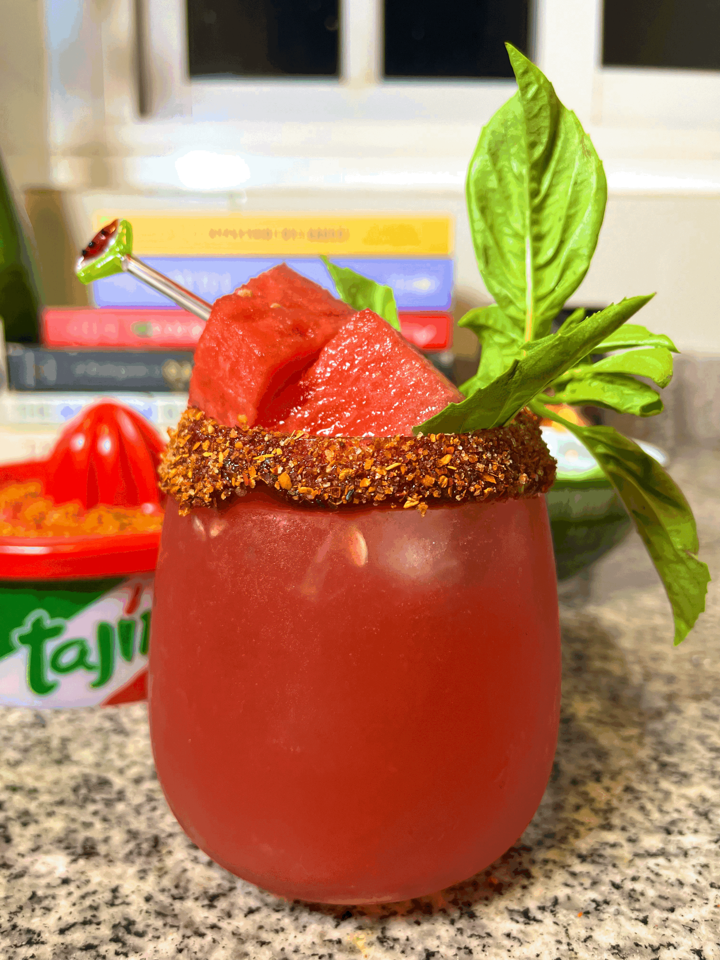 Margarita de sandía y albahaca