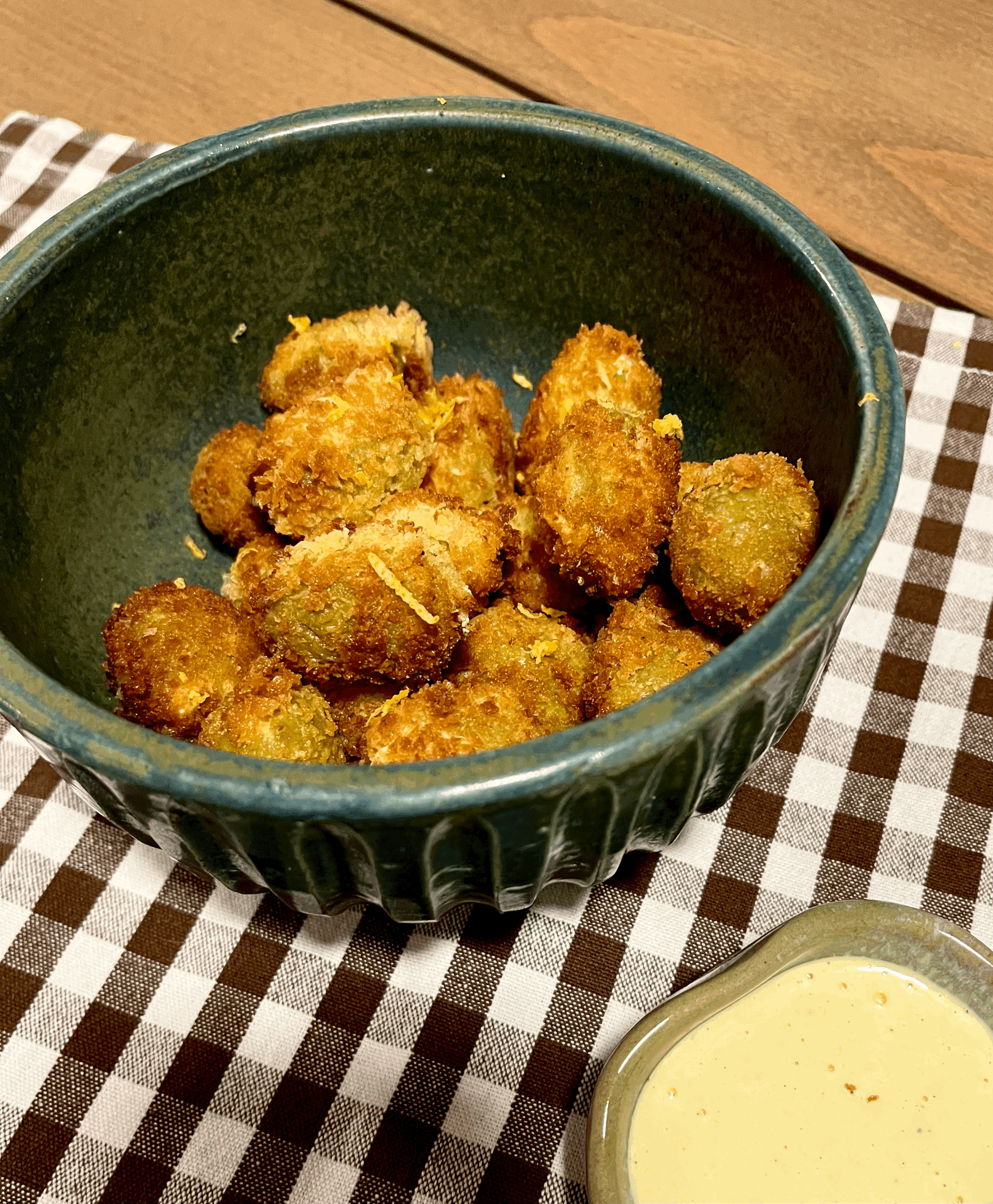 Aceitunas fritas y rellenas