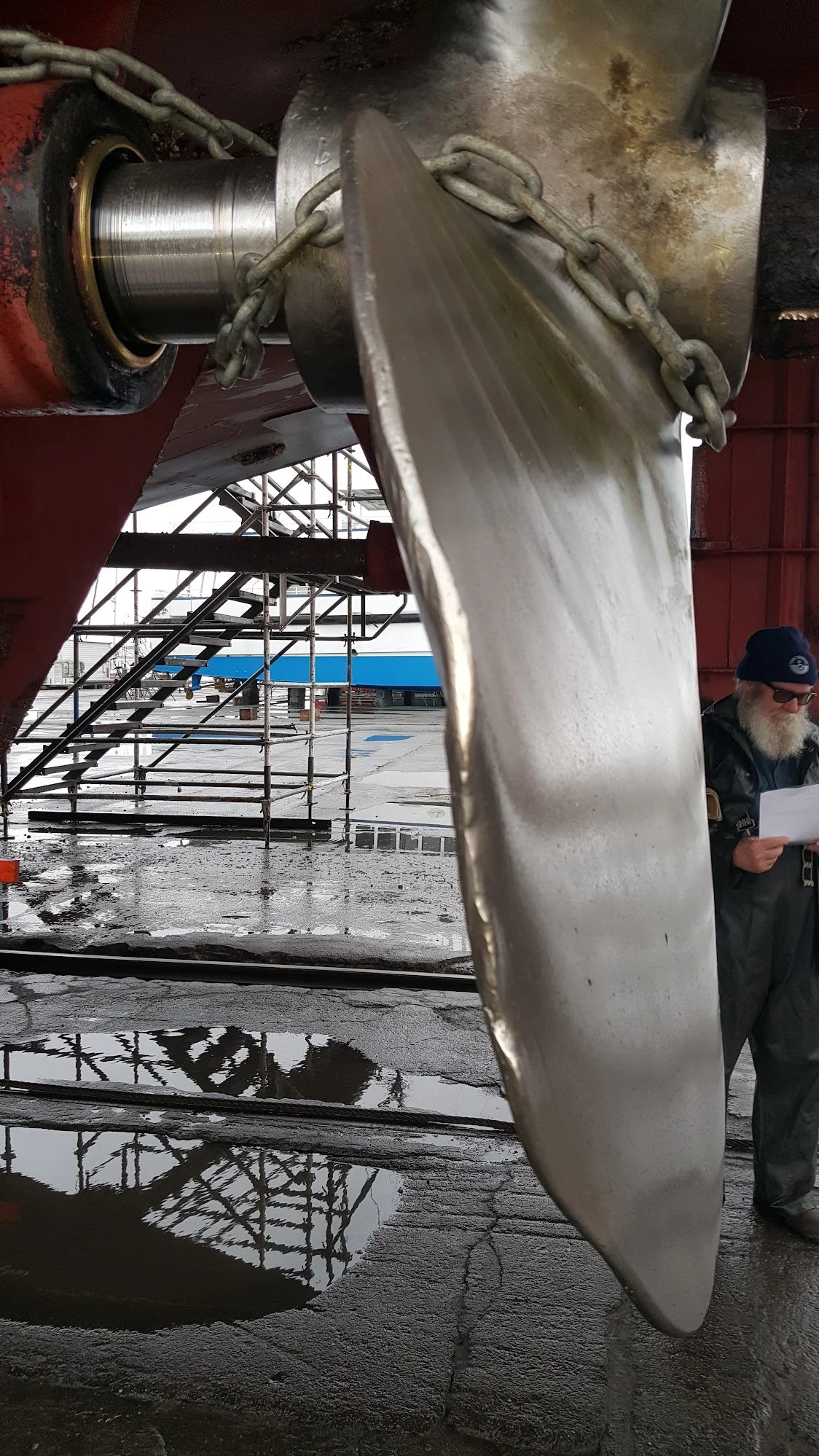 Propeller removal in-progress destined for repairs and reconditioning  — tasl management and supervision by KEY Marine Advisors