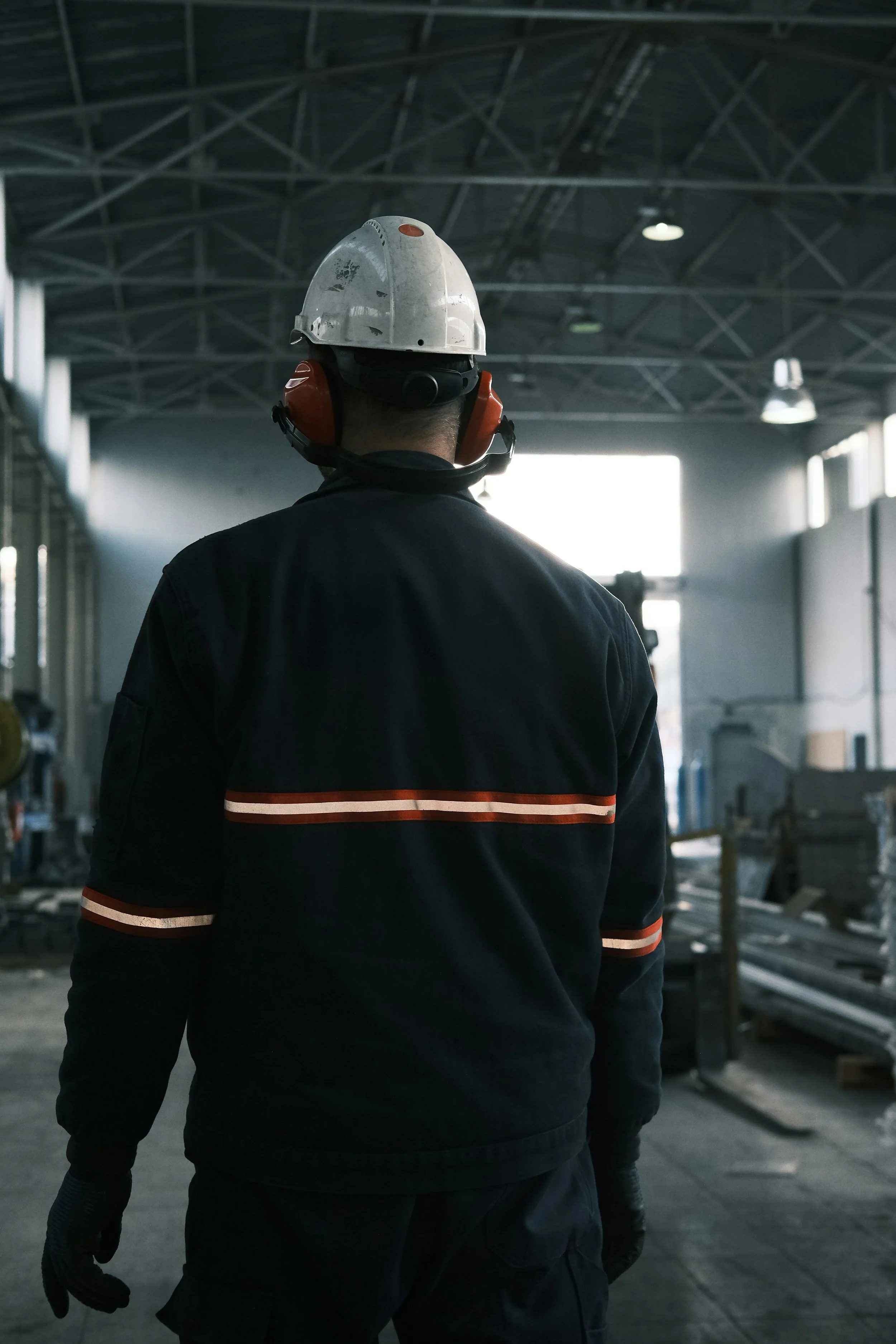 KEY Marine Advisors representative conducting oversight inspection of insert plates prior to final fit-up for ABS inspection, as part of the ongong project monitor and control process.
