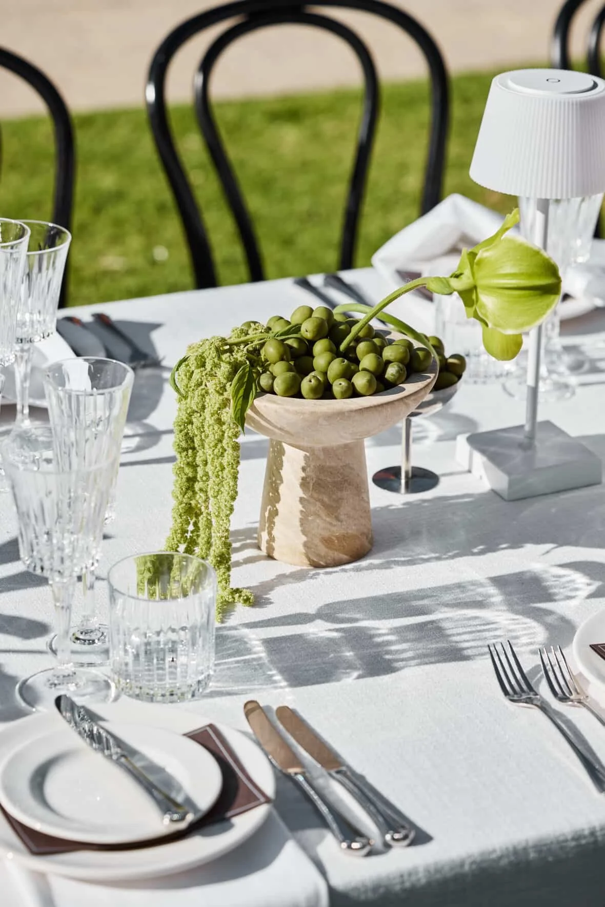table arrangemwnt with olives 01E2D25E-2D36-4C70-9FF5-AFCFB0046A6A.JPG