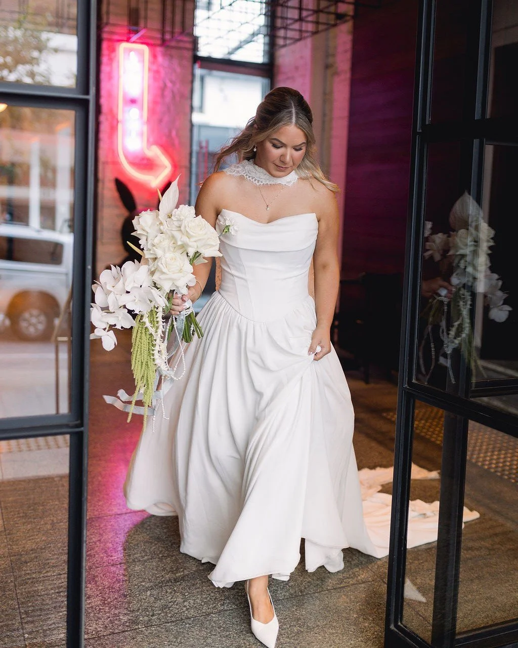 Elegant and fun for Jess

Photo @jacquelinejogila 

 #perthweddings #perthflorist #perthbridetobe
