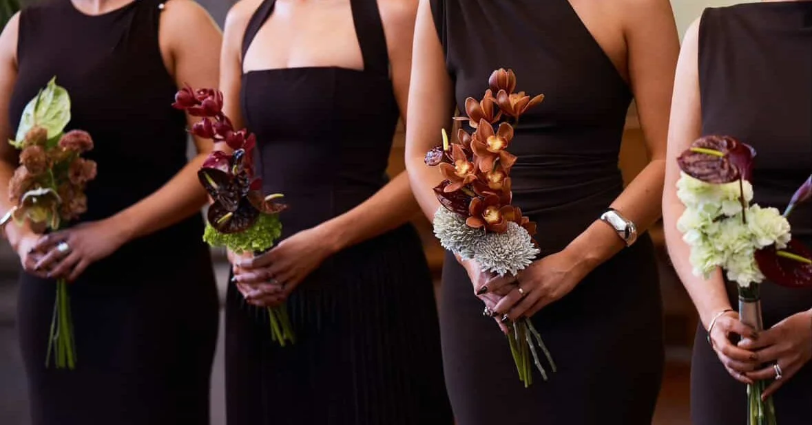 A dark, rich and luscious colour palette for these bridesmaids

Photo @biancatuzee 

 #perthweddings #perthbridetobe