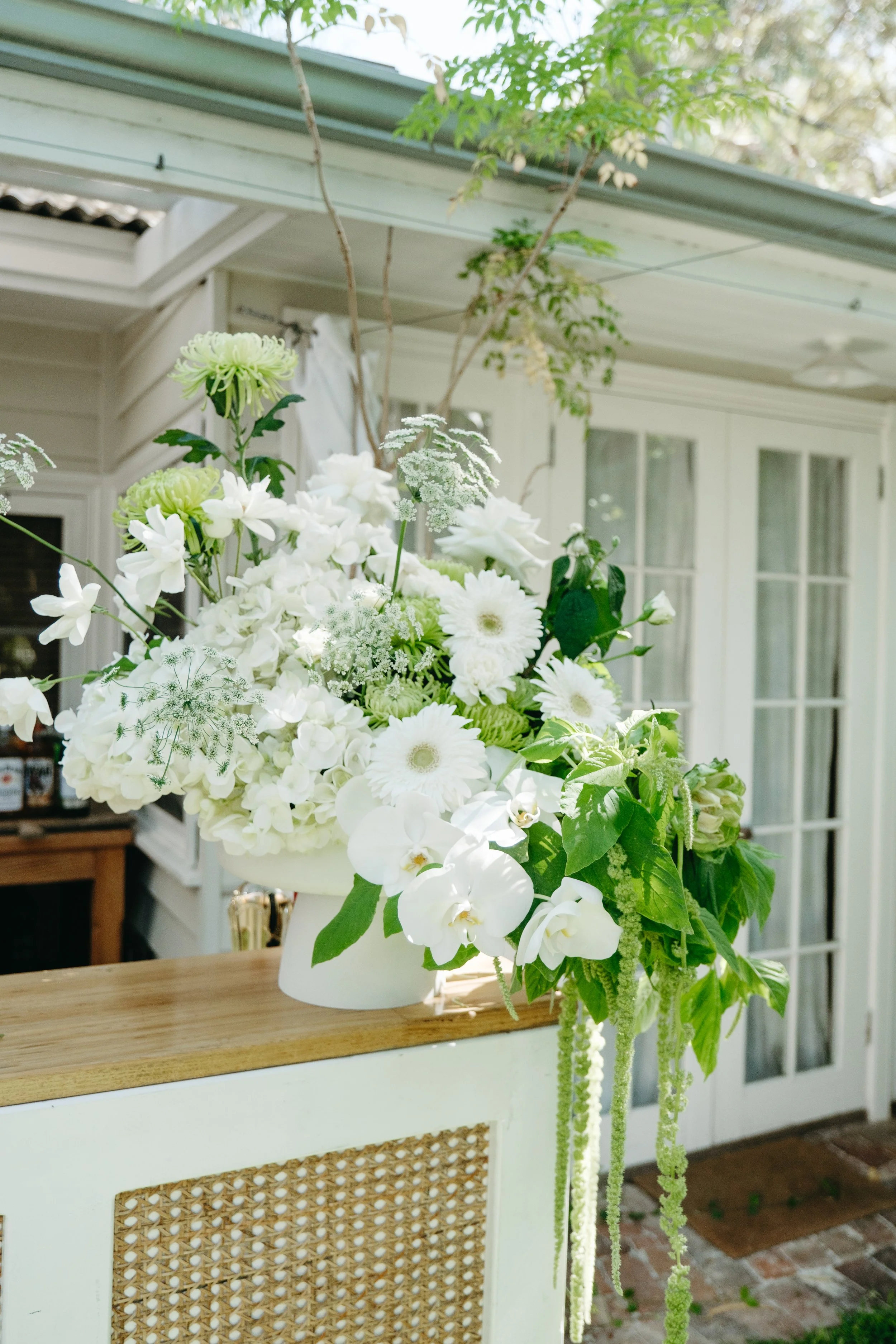 bar arrangement close upCURATEDST_0081.jpg