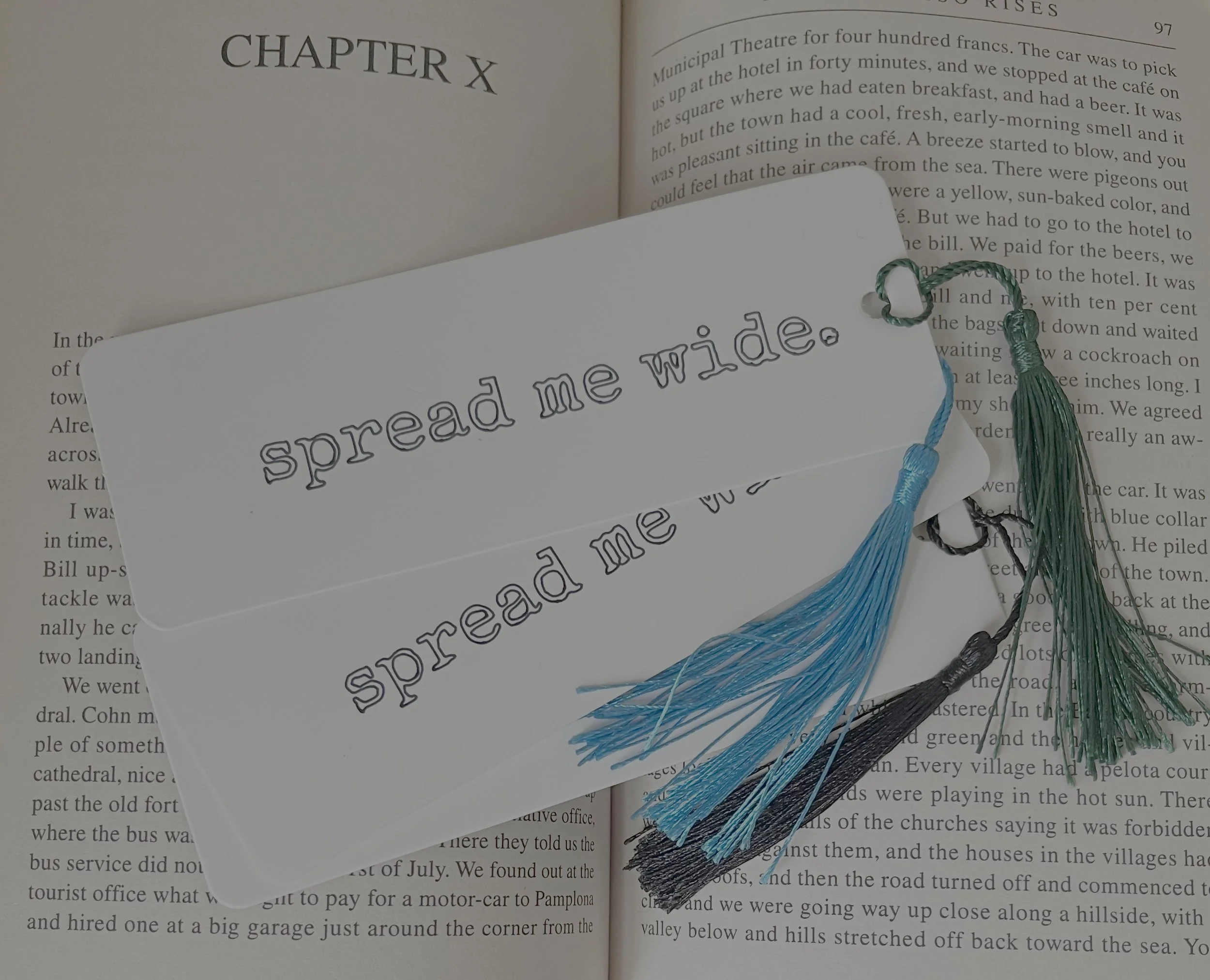 SPREAD ME WIDE. Bookmark