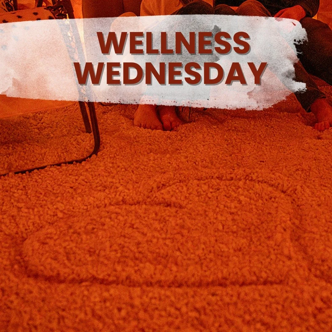 🌿 Wellness Wednesday | Glow from Within 🌿

Microscopic salt particles in the Salt Cave are believed to support healthier skin by gently reducing inflammation and promoting a refreshed, glowing appearance. A perfect self-care session that feels like