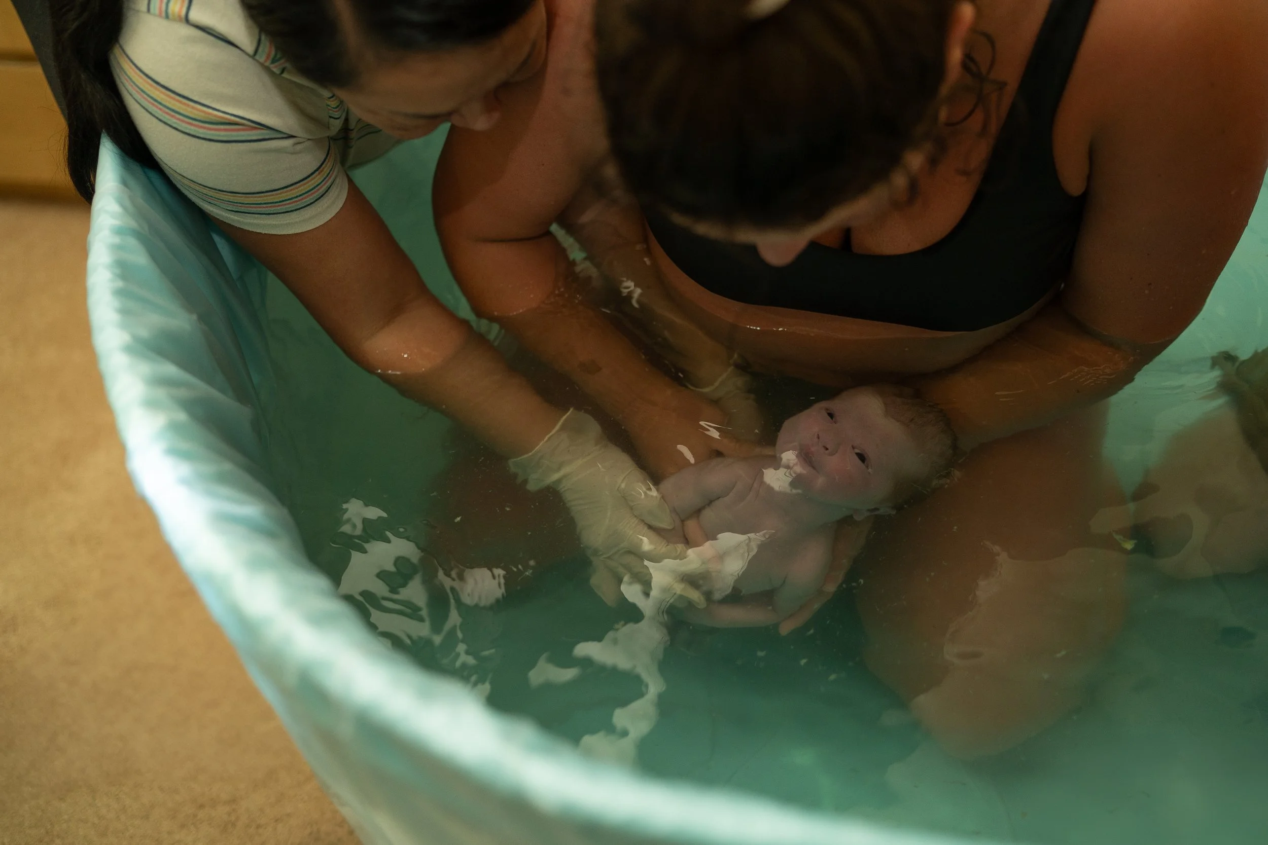 Home water-birth of my client.