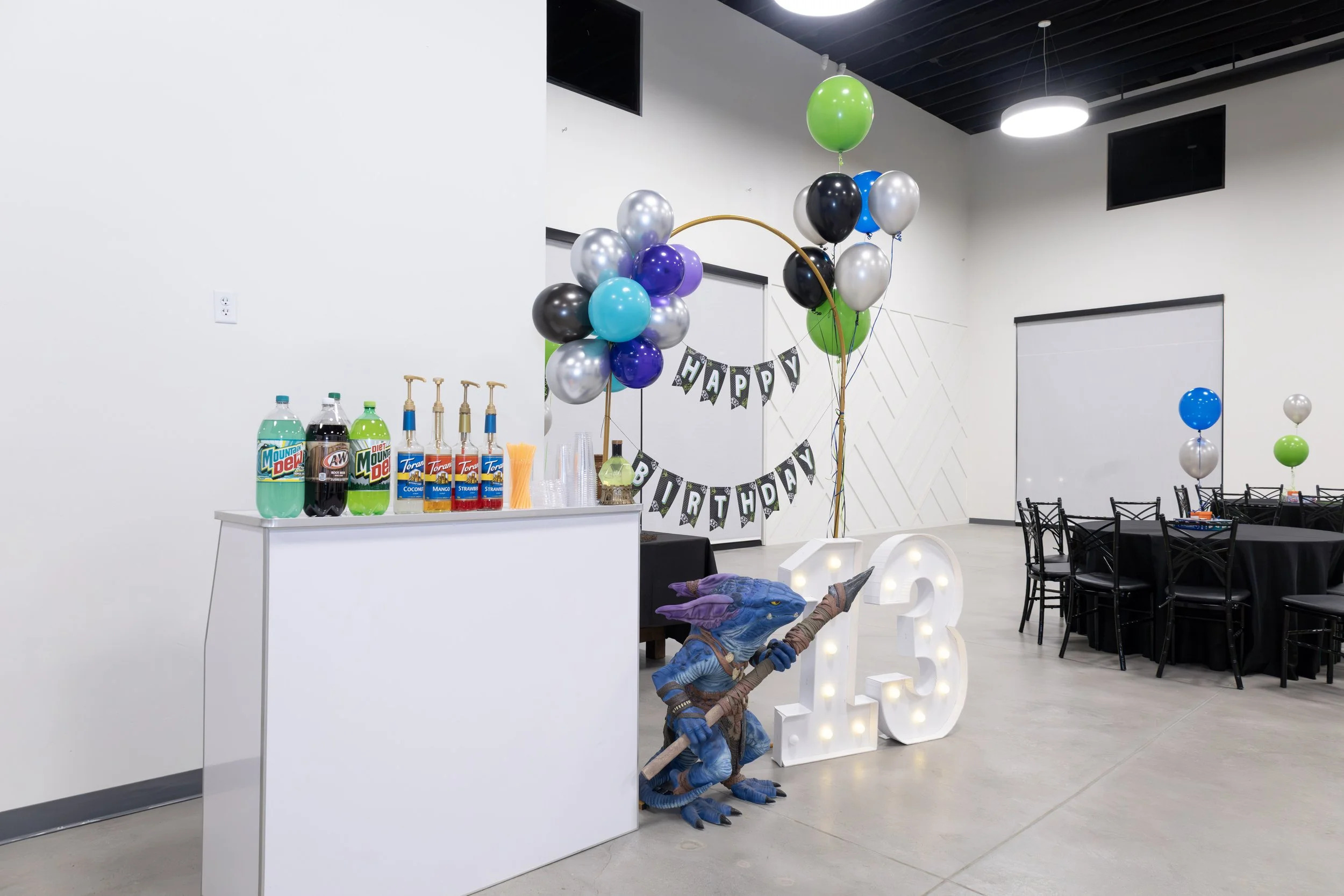 Venue Coordinators vs. Wedding Coordinators: What’s the Difference?