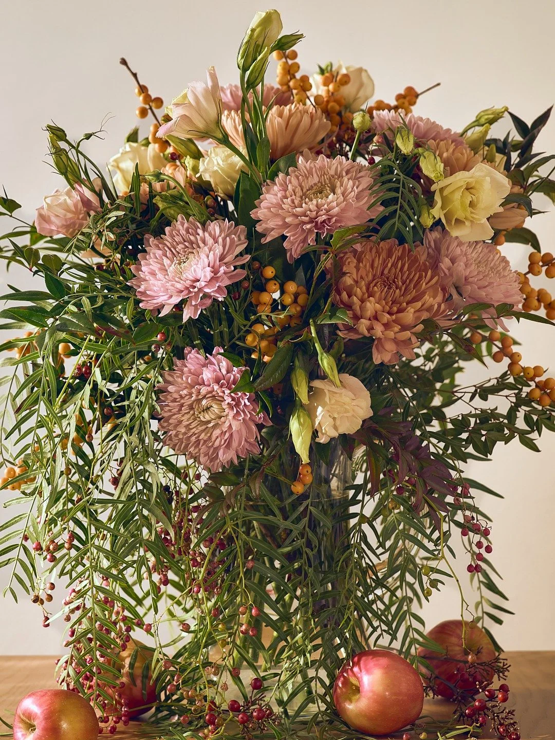 The last piece from the tabletop series. Looking forward to incorporating more tabletop projects in 2026!

Florals: @anastasiasannapolis 
Styling: @clararoseinteriordesign 
Photography: @briandistadphoto

&hellip;

Photo by and copyright @briandistad