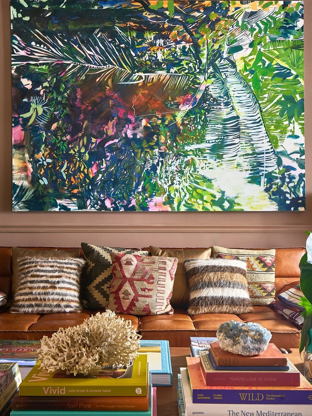 New editorial work for @baltmag. Really enjoyed meeting @michellegeczy and spending time in her home. It&rsquo;s full of personality and has such a welcoming energy. Also made me rethink my plant game.

&hellip;

Photo by and copyright @briandistadph