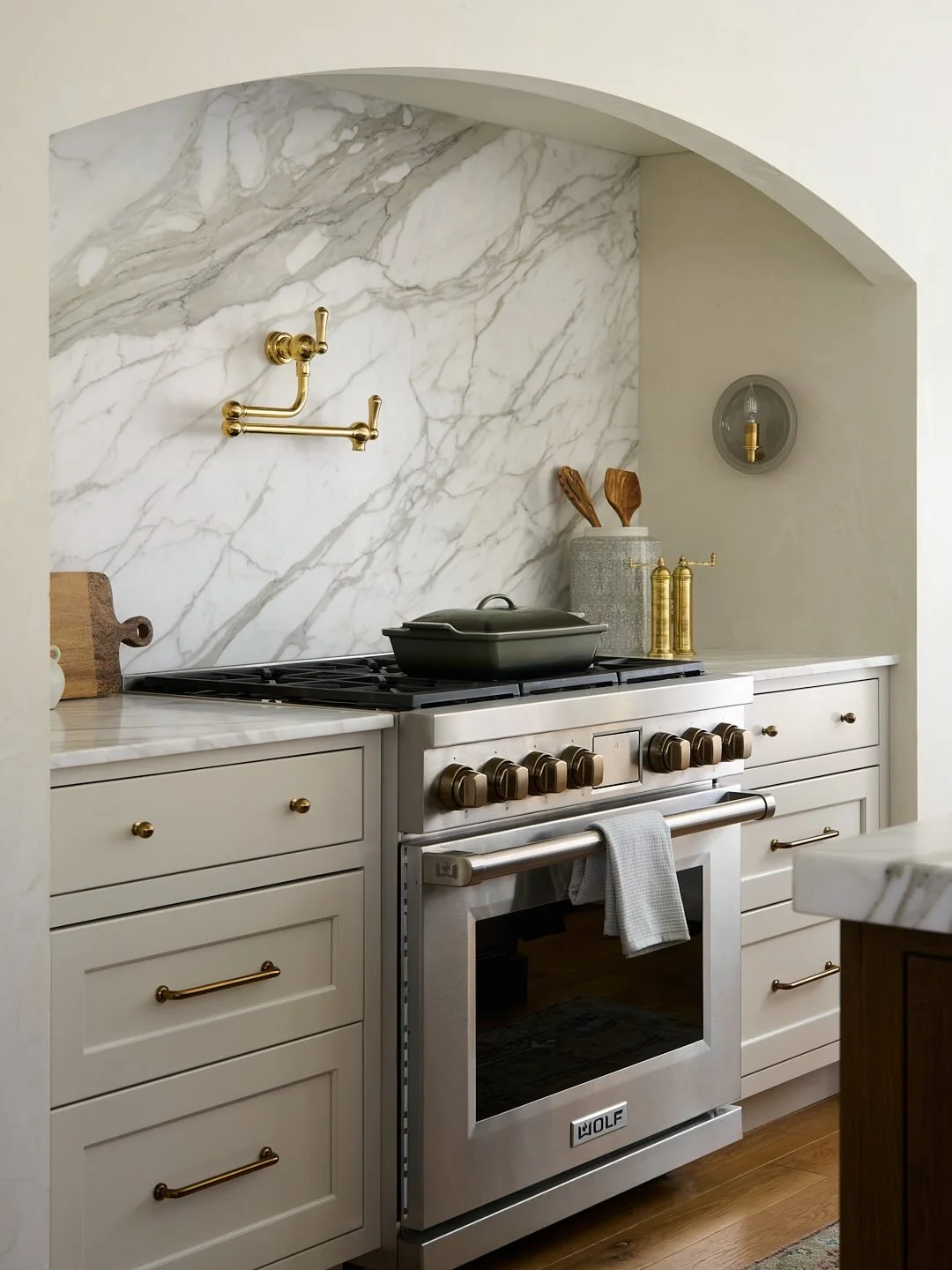 More recent work for @tonya_maggio_interiors. 

&hellip;

Photo by and copyright @briandistadphoto. Written permission is required for use. Story shares are always welcome and appreciated. Thank you!

&hellip;

#interiorphotography #interiorsphotogra