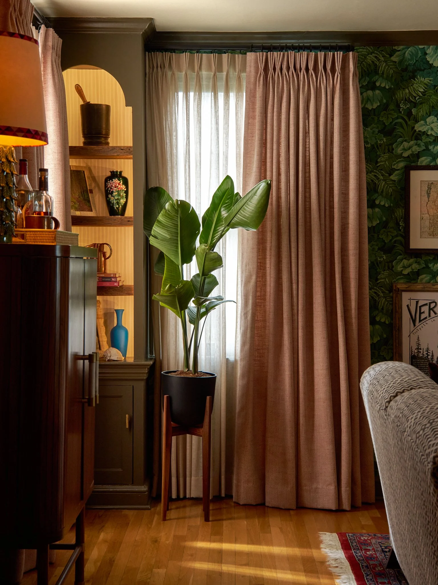 distad-living-and-lodge-20260413-1-web.jpg