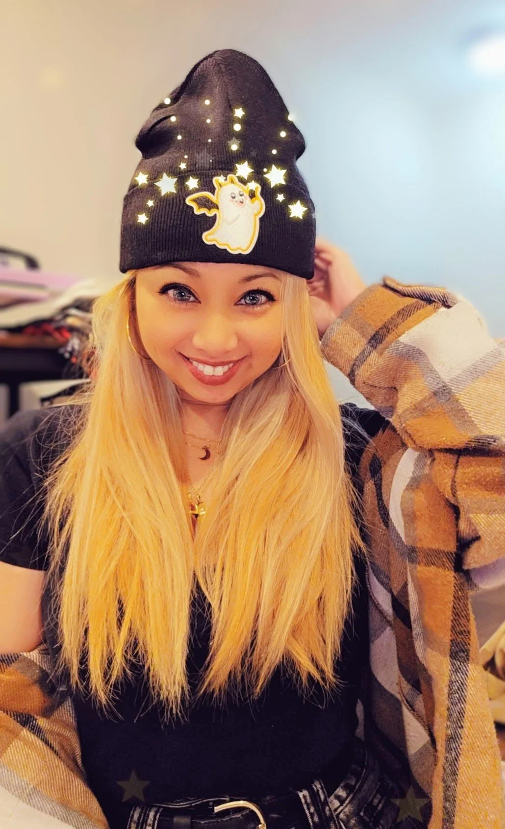 Model - Beanie.Black.Ghost2.jpg