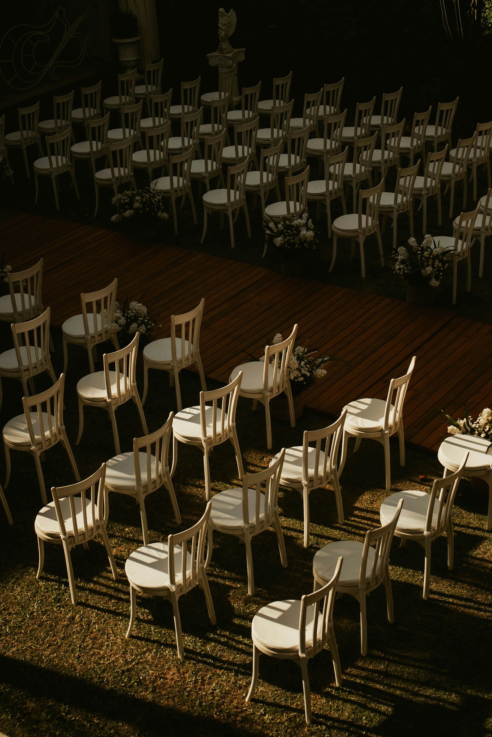 Chair and seating rentals for weddings and events in Nashville