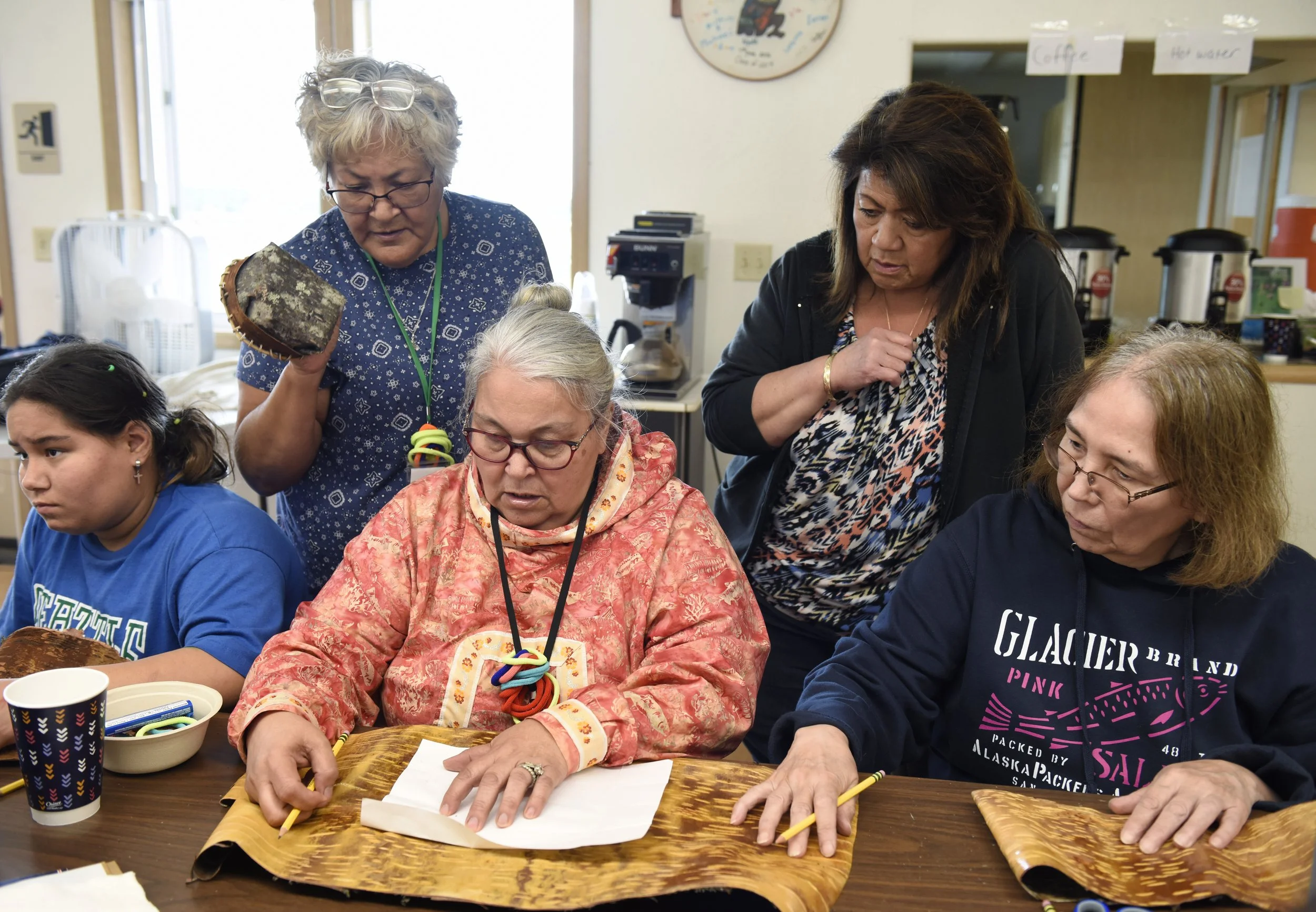 Marlene Nielsen Teaching Birch Bark Basket Making