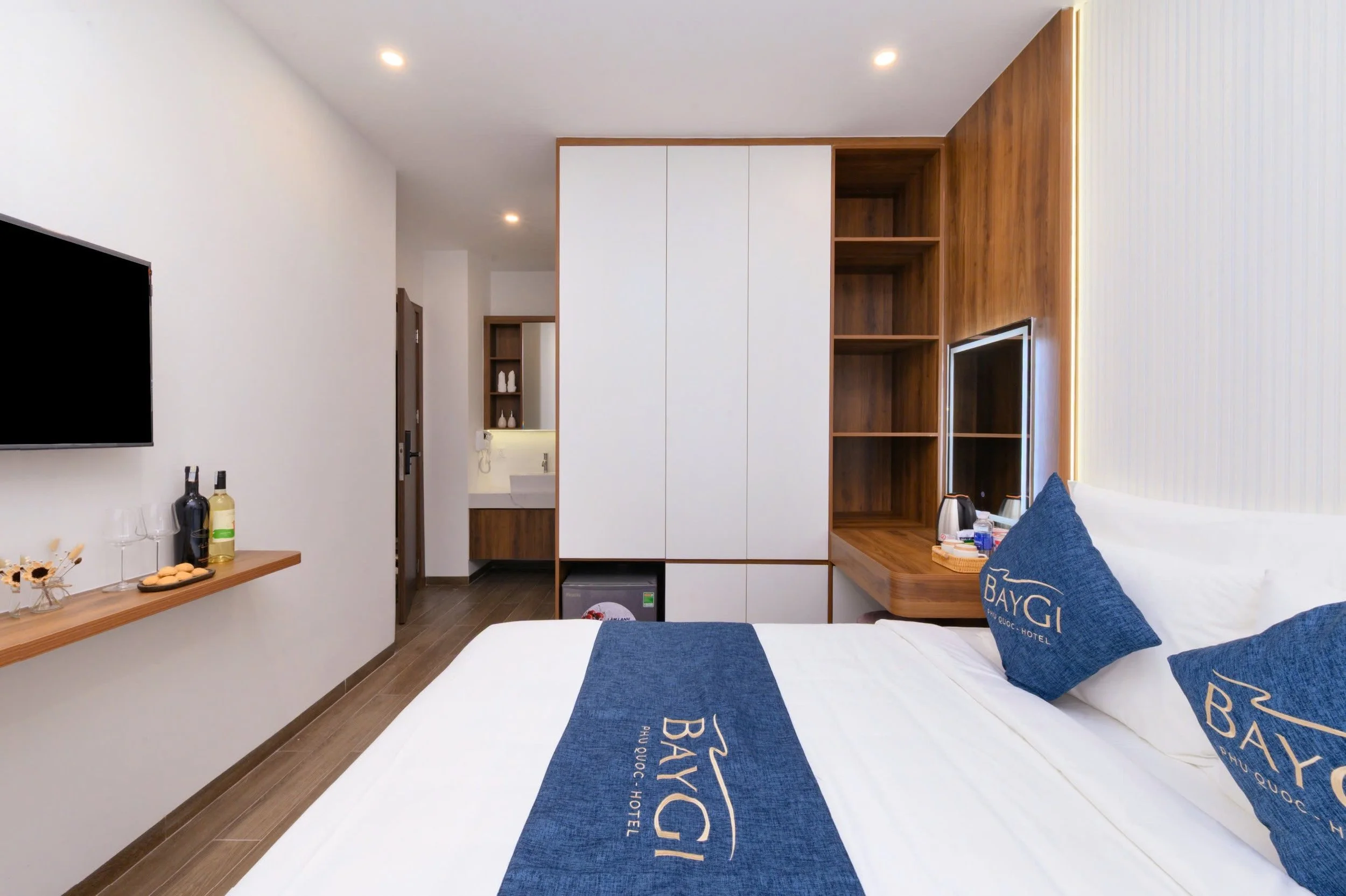Executive suite at BayGi Sunset Town