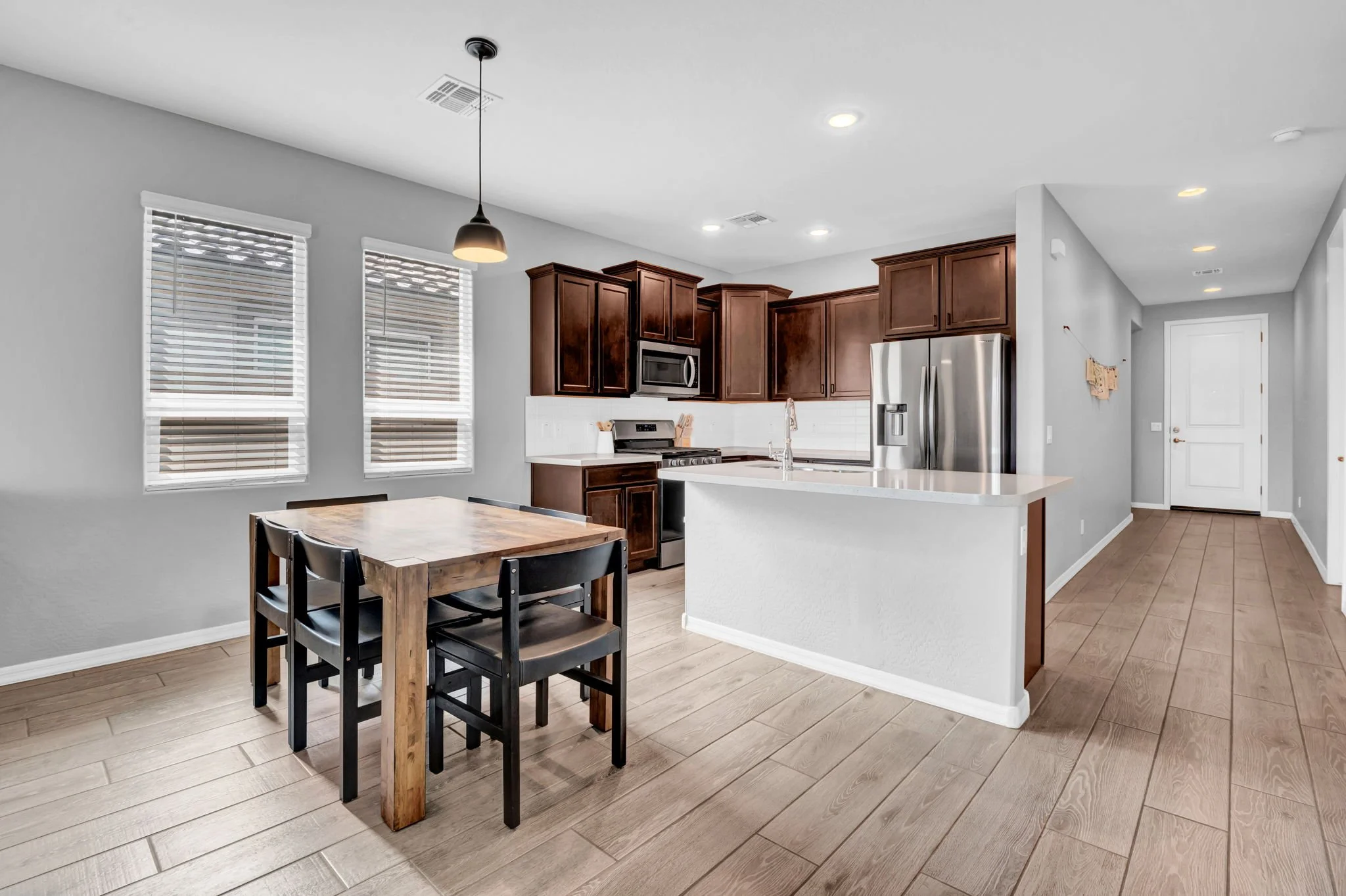 6-web-or-mls-8429 W Atlantis Way-4.jpg