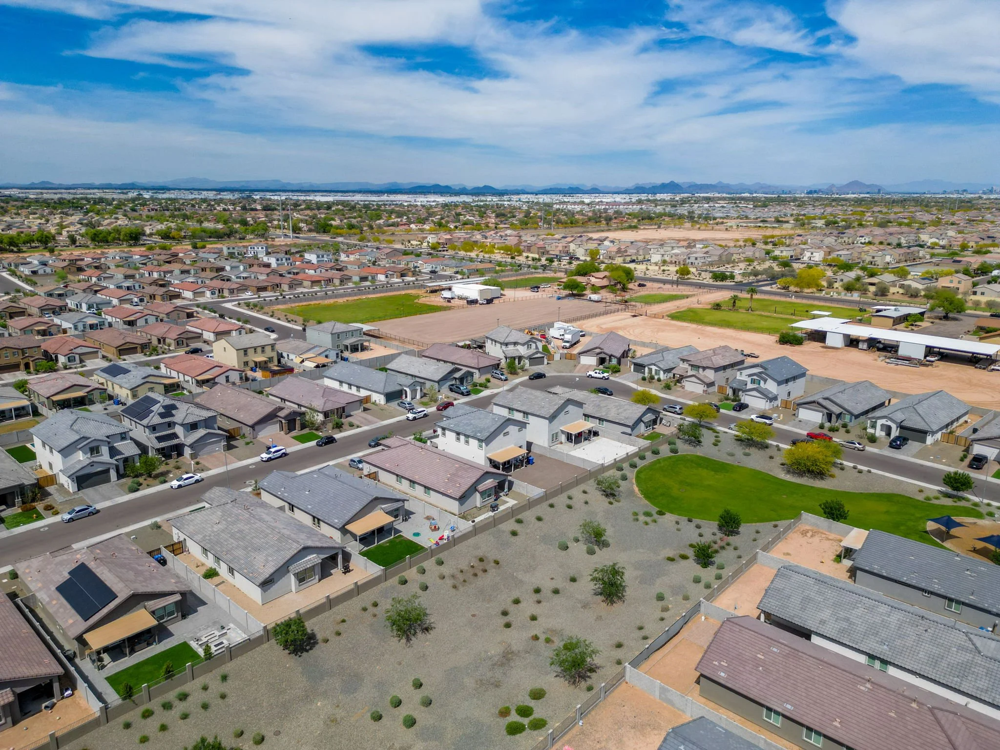 43-web-or-mls-8429 W Atlantis Way-34.jpg