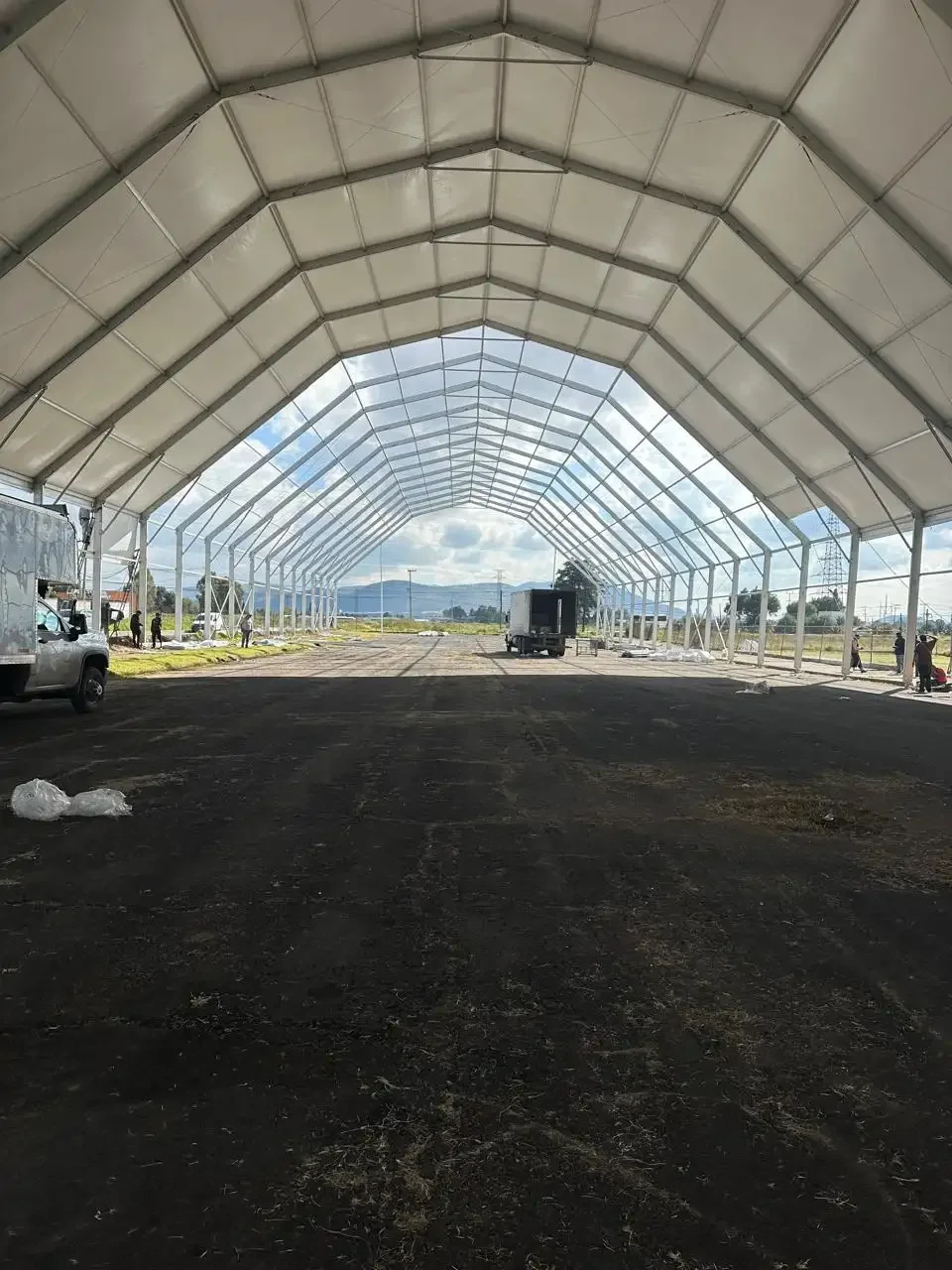 Montaje de Carpa Poligonal para Feria. Ciudad Sahagún, Hidalgo. - 2024