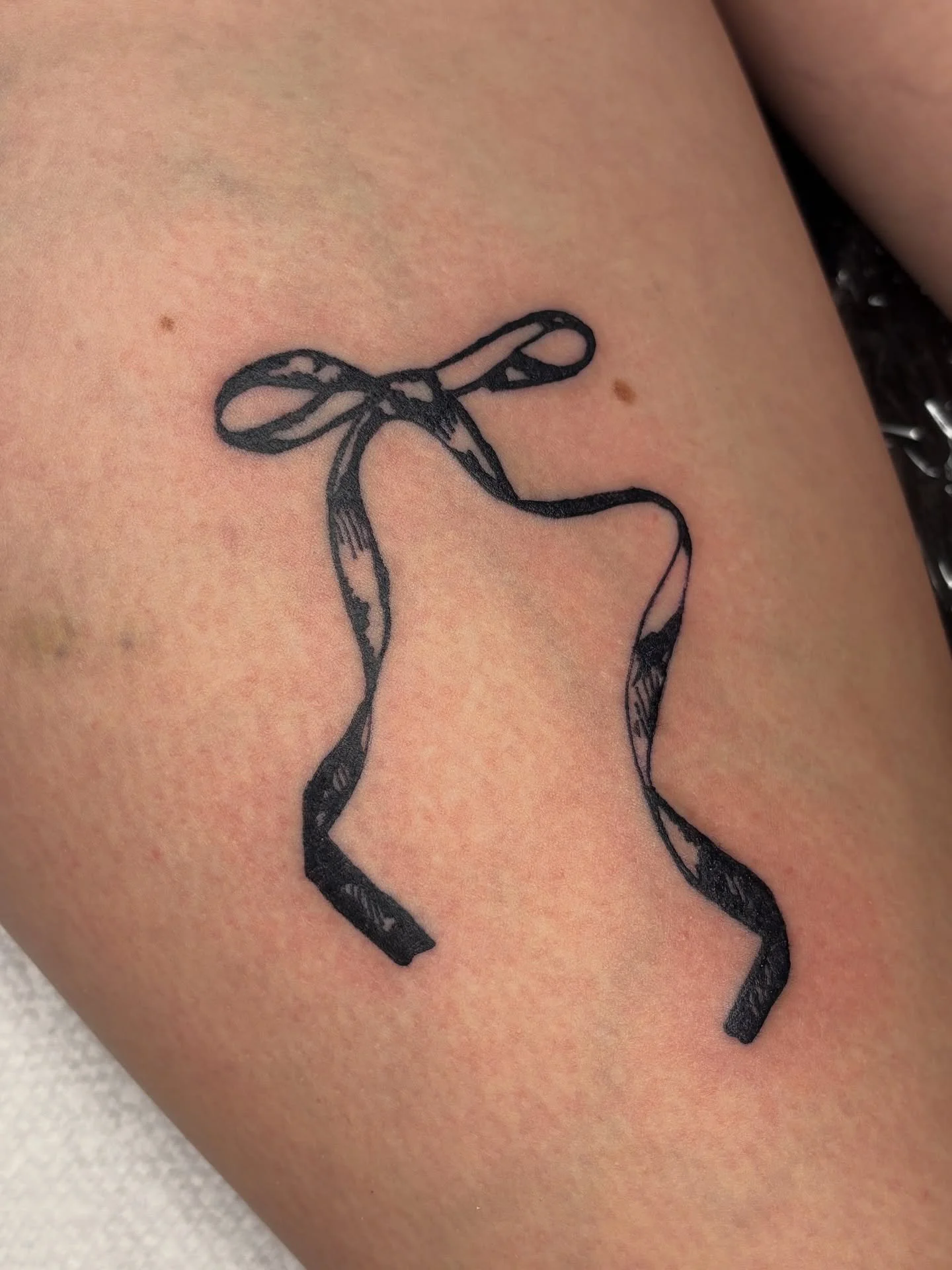 October fundraiser flash event!

I was able to donate $60 thanks to 2 lovely people :3 stay tuned for our next fundraiser in november!

#fundraisertattoo#tattoo#tattooart#columbustattooers