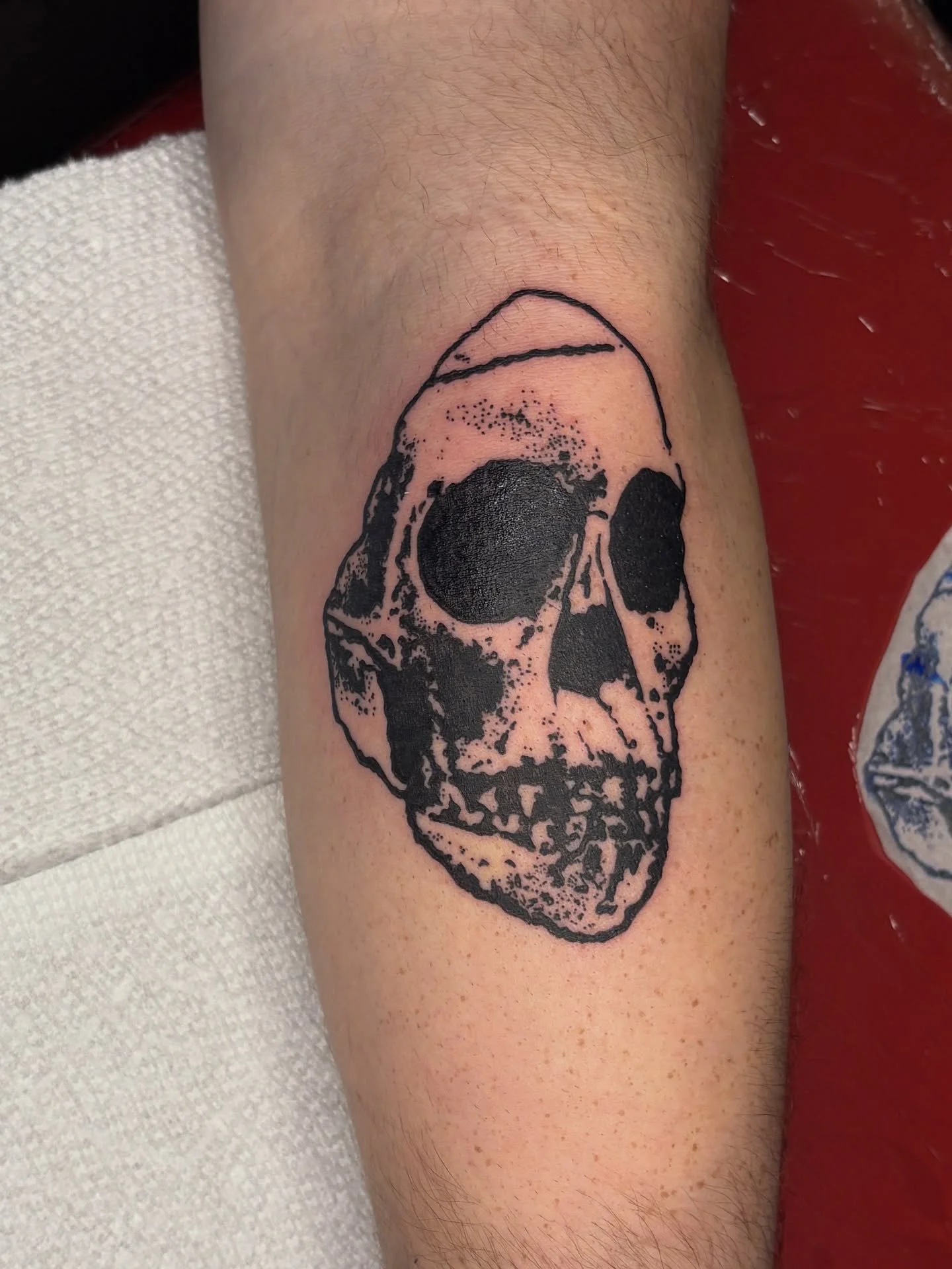 Custom skull for Thomas! TYSM!

I absolutely love doing my skulls, please bring me more skeletons and big bold black

Booking January

Upcoming Events
11/15 Fundraiser flash release
11/21 Pink Friday @thefablecollection 
11/22 Fundraiser flash event
