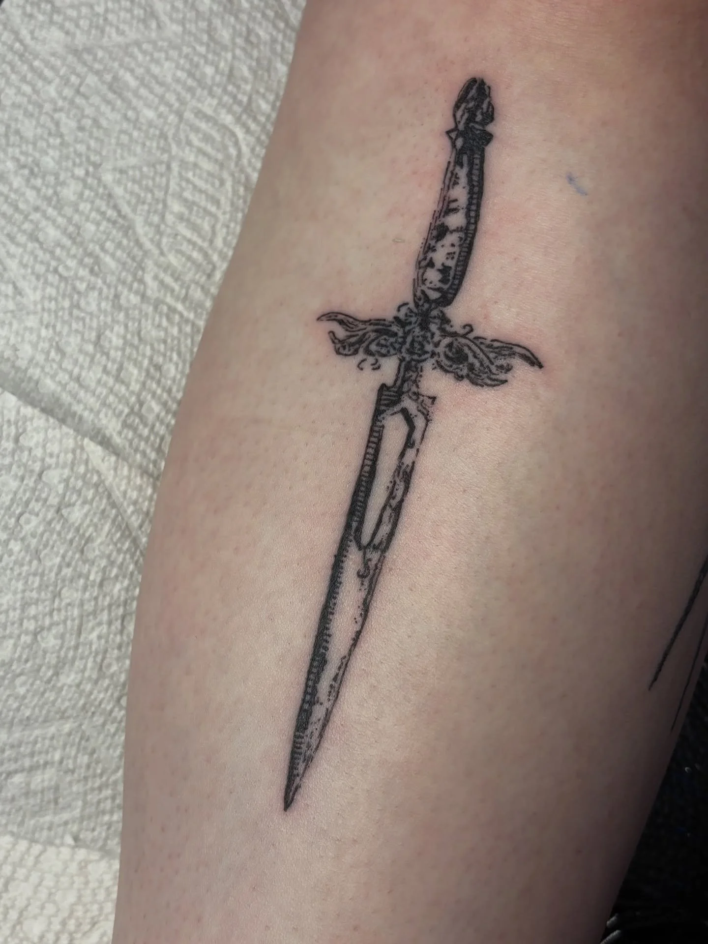 More work on custom sleeve for zoey!!

I am so excited to show yall this after the love i got from the scissors on zoey!!
I ended up using my smallest needle yet and i'm obsessed, i would love to do some more fineline delicate details 

Booking Janua