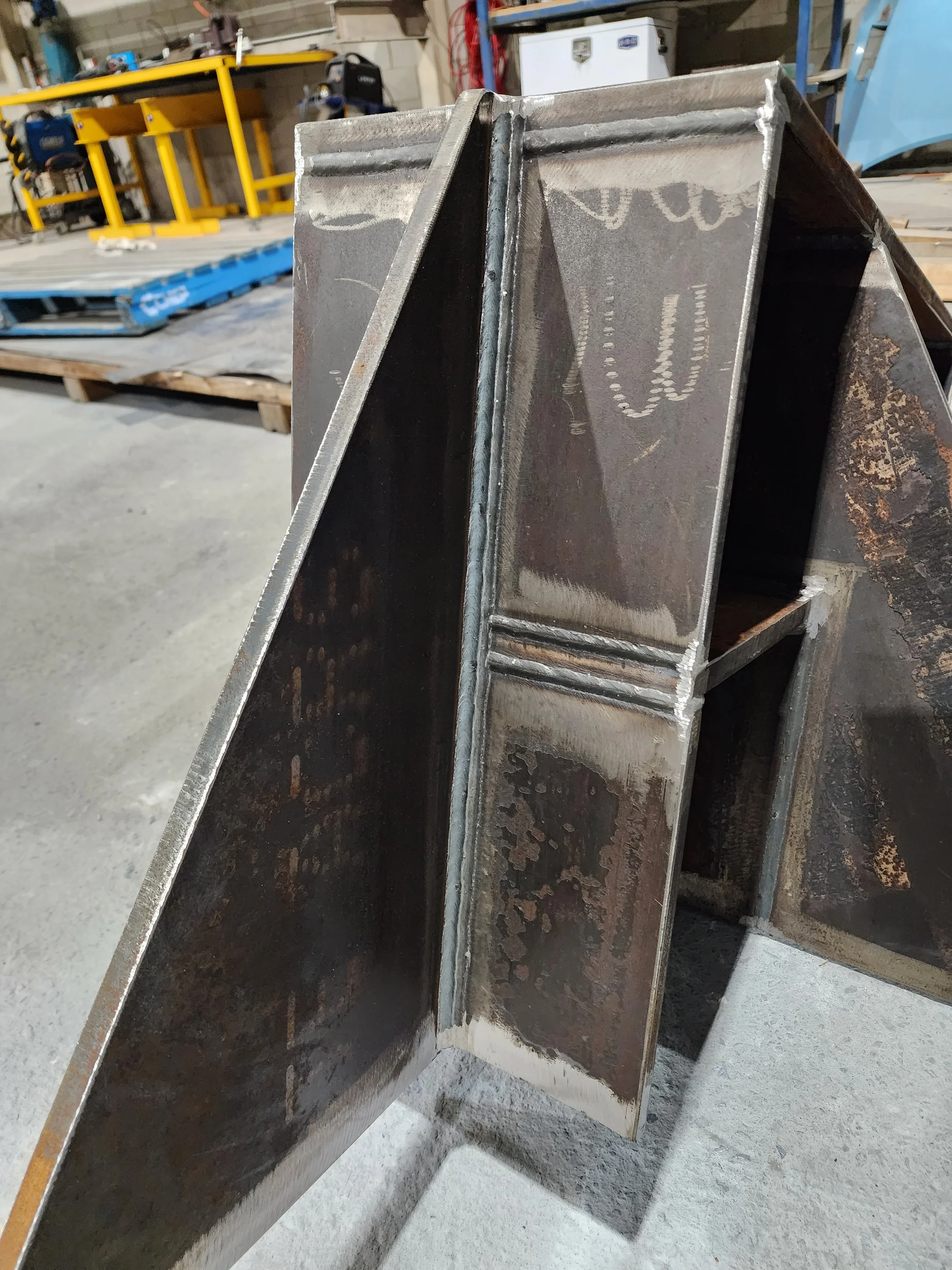 J&J Fabrication and Engineering_Ore Cover Plates18.jpg