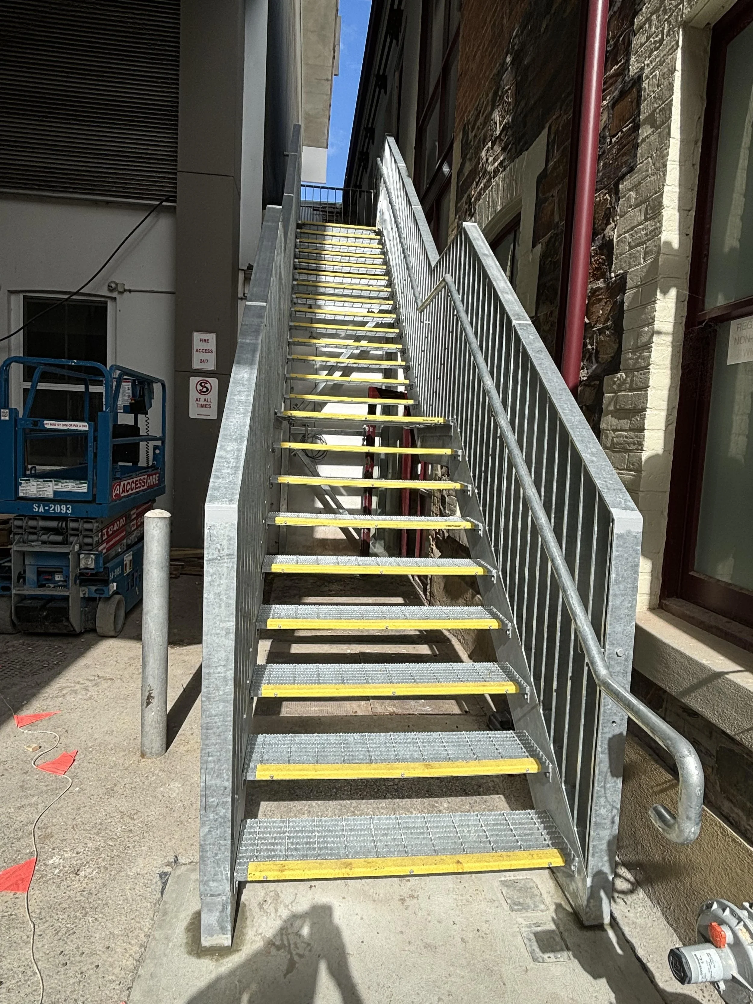 J&J Fabrication and Engineering_Tivoli Hotel10.jpeg