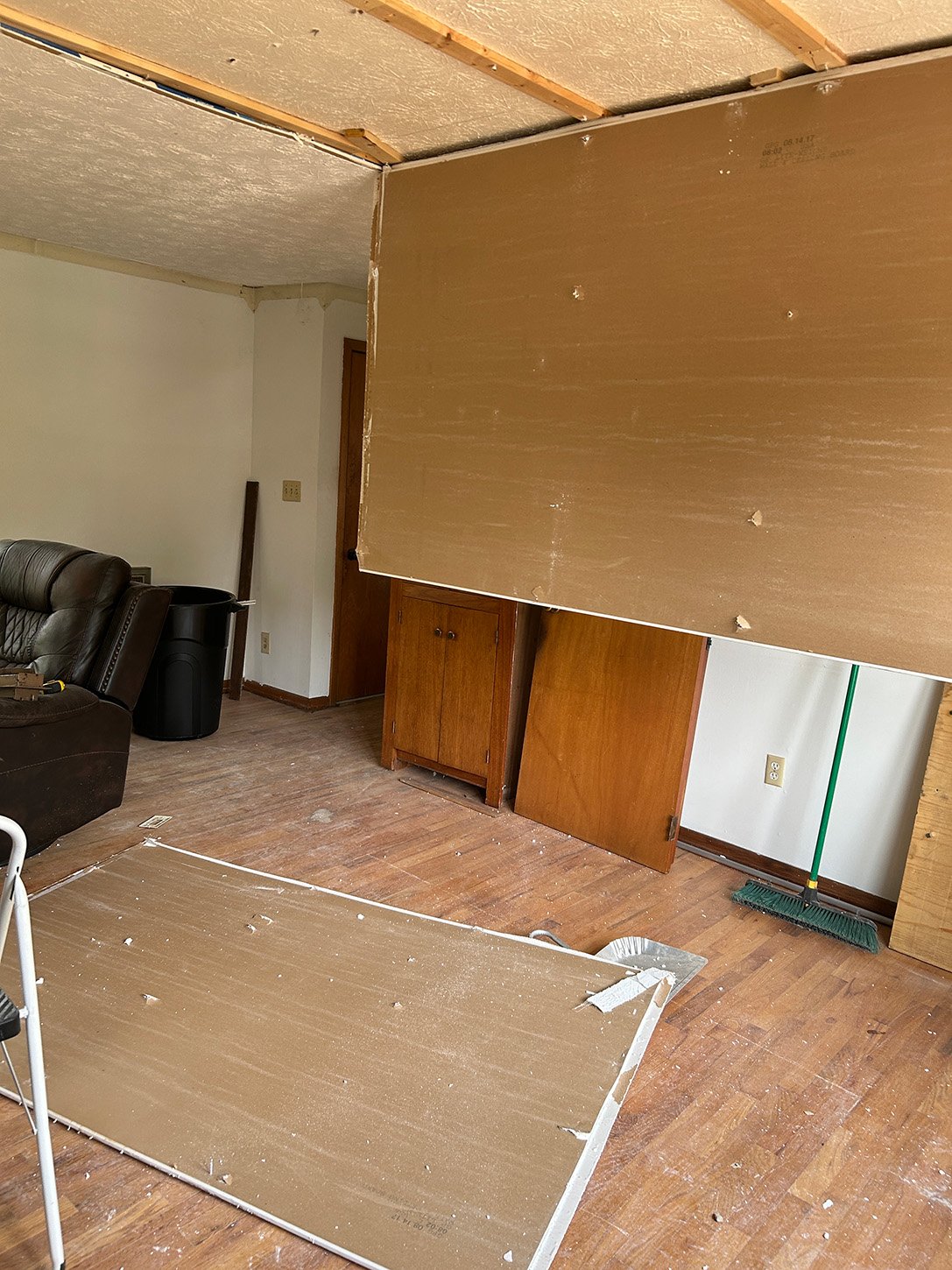 Taking down one layer of drywall from the ceiling
