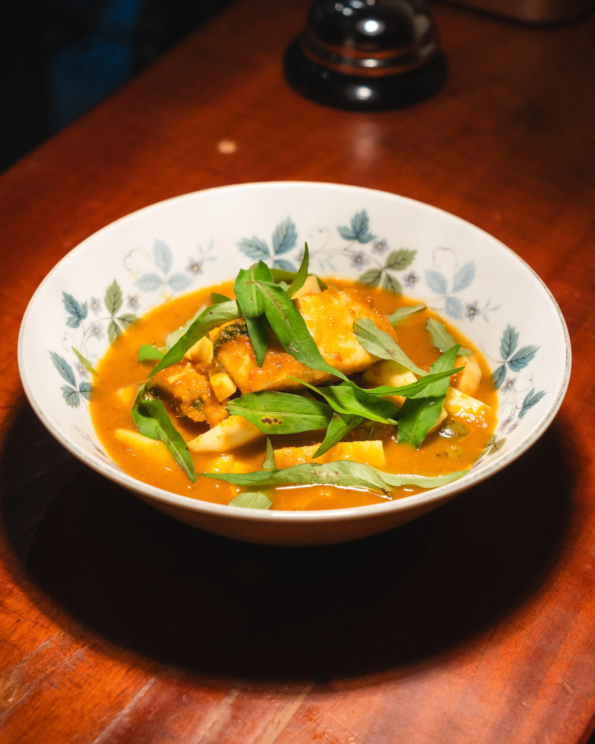 แกงส้มใต้ปลาประจำวันผักแพรว ลูกเขาคัน ยอดมะพร้าว | Southern Spicy Sour Curry of Today’s Catch 🌶️ 🌶️  🌶️   580.- 