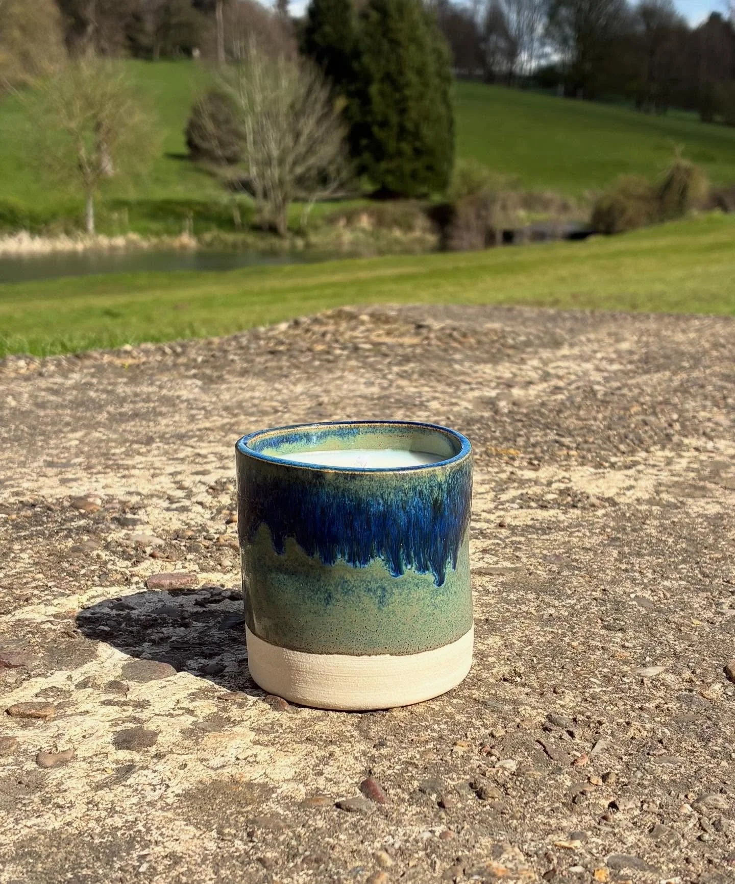 New delivery of candles arrivived at the @ferrers_gallery. Two new scents available - unwind and restore. #handthrownceramics #ceramicvessel #ceramicart