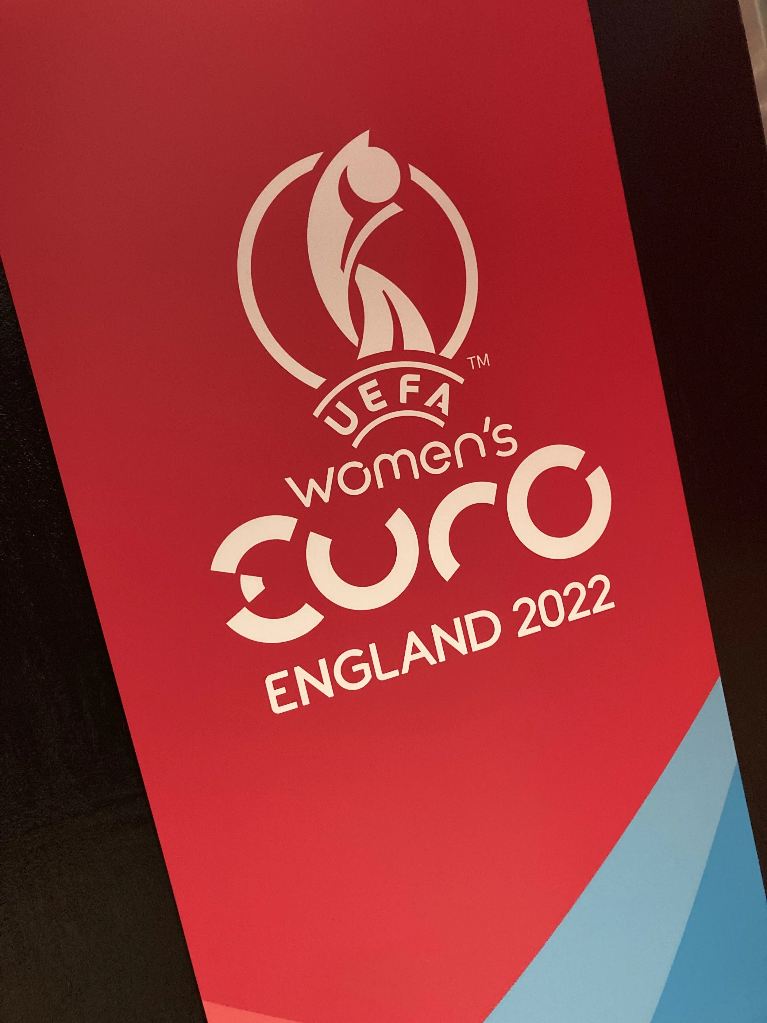 Womens Euro Banner in pink and Blue. It reads UEFA EURO England 2022