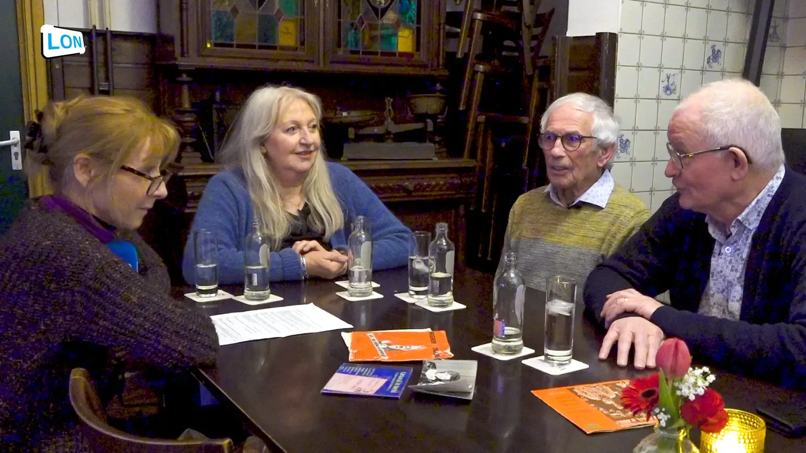 Nuenen Dwèrs (1975)