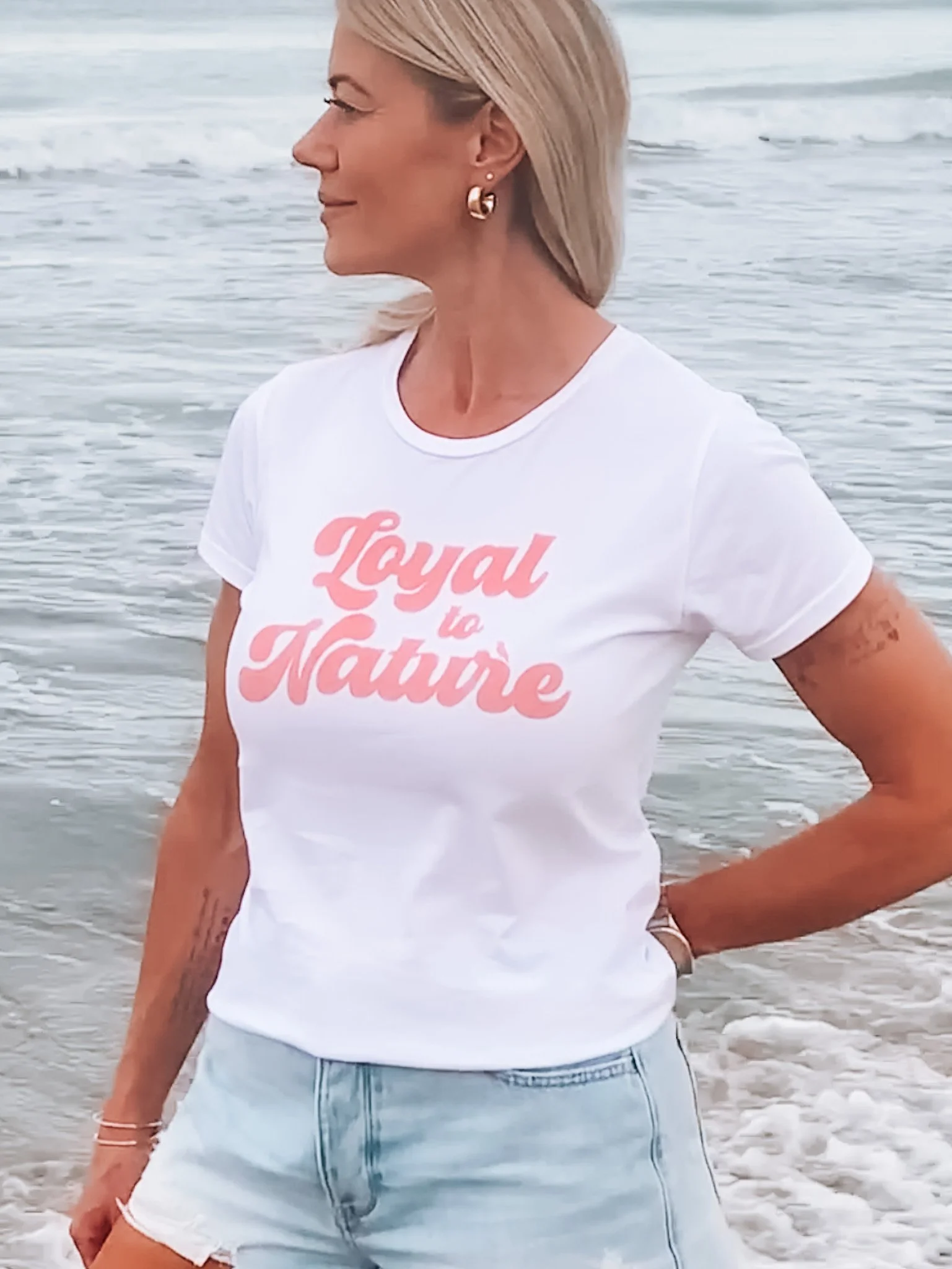 The Retro Loyal Women's Tee