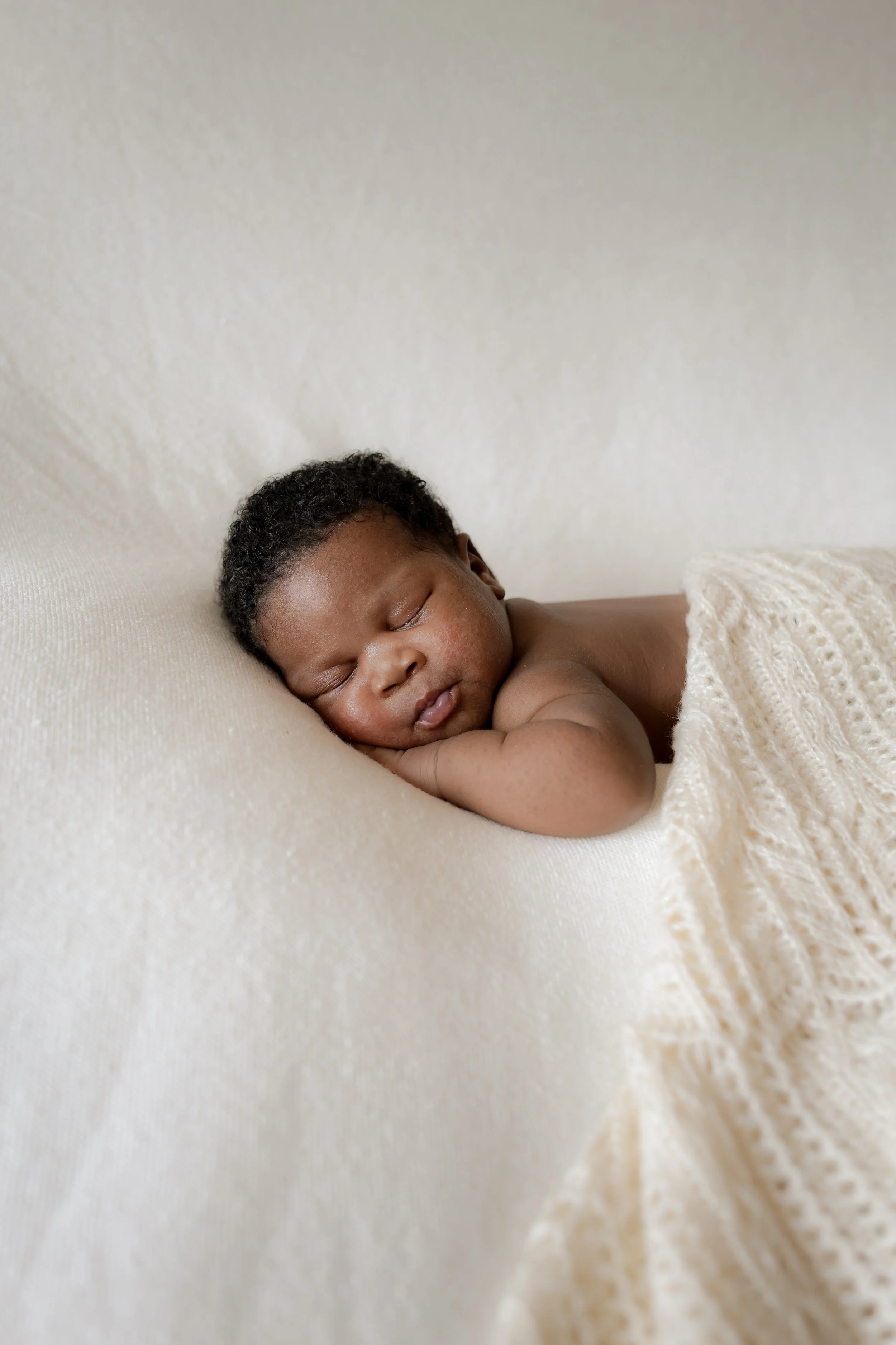 rutland-at-home-newborn-photography10.jpg